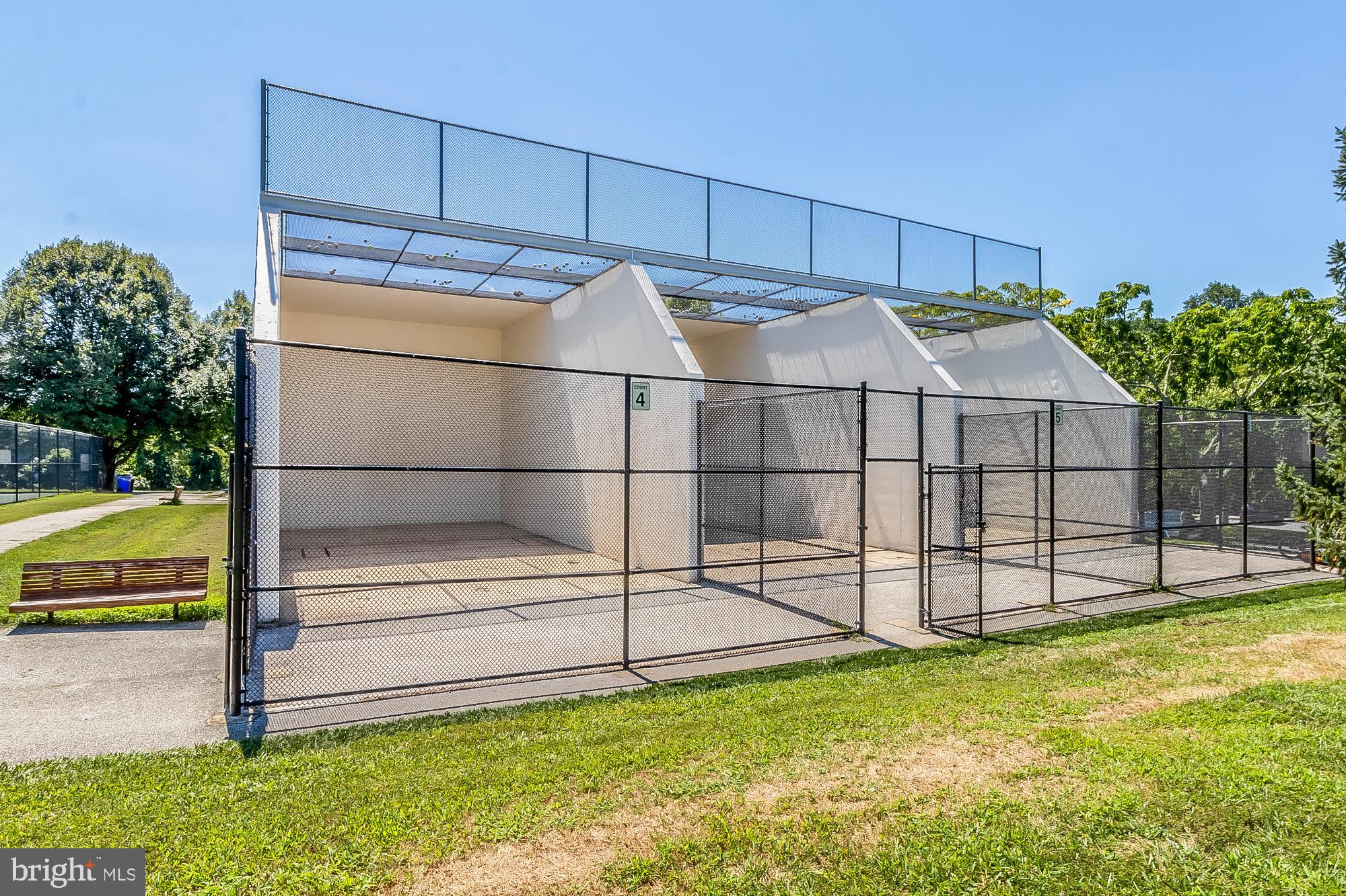 THE WILLOWS - Residential