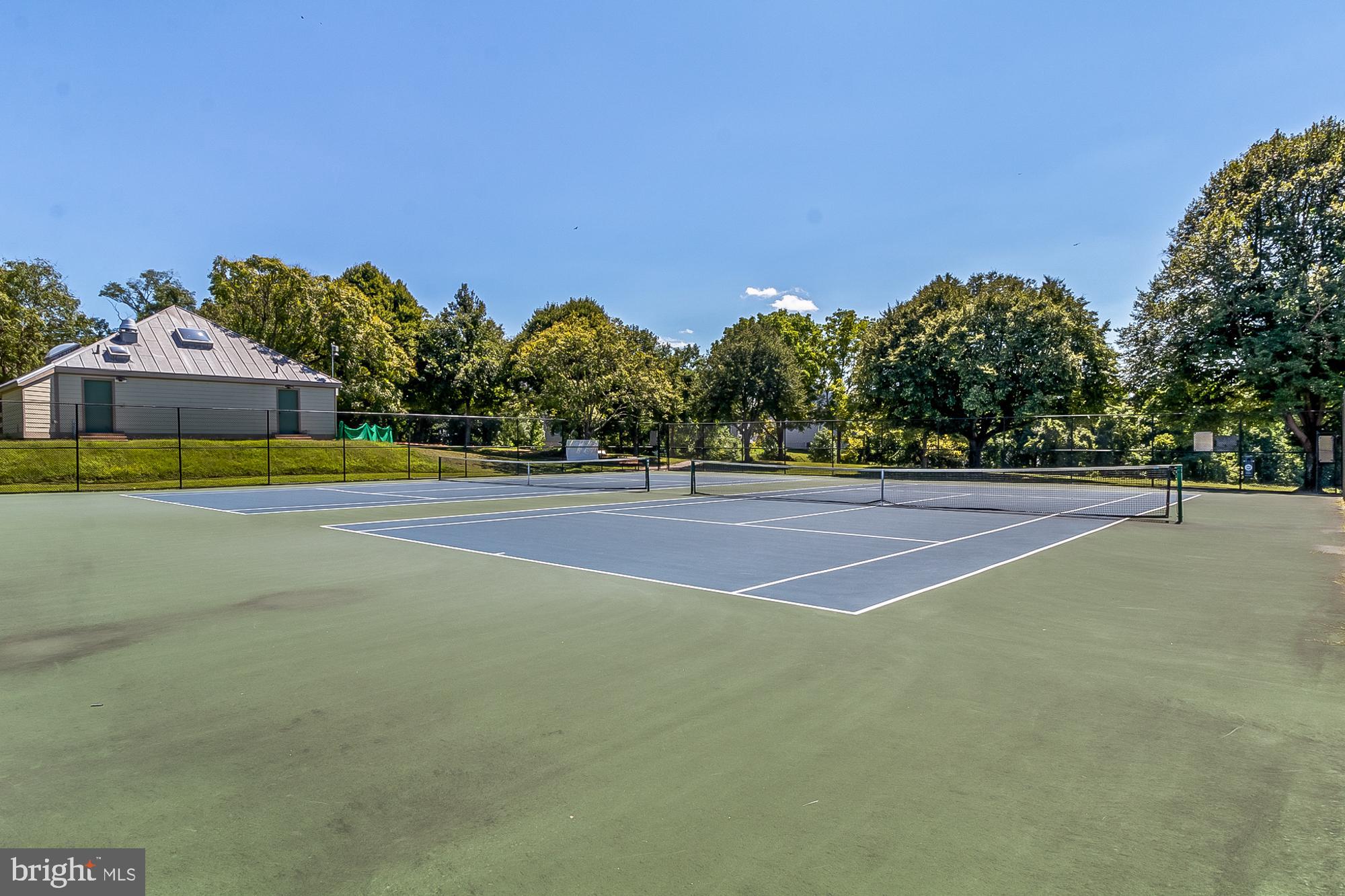 THE WILLOWS - Residential