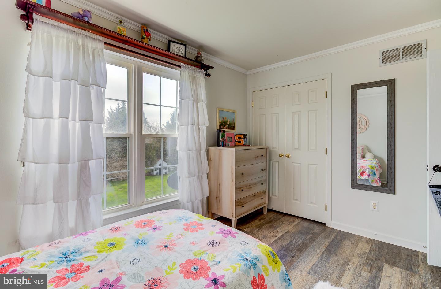 AUTUMN HILL IV - Residential