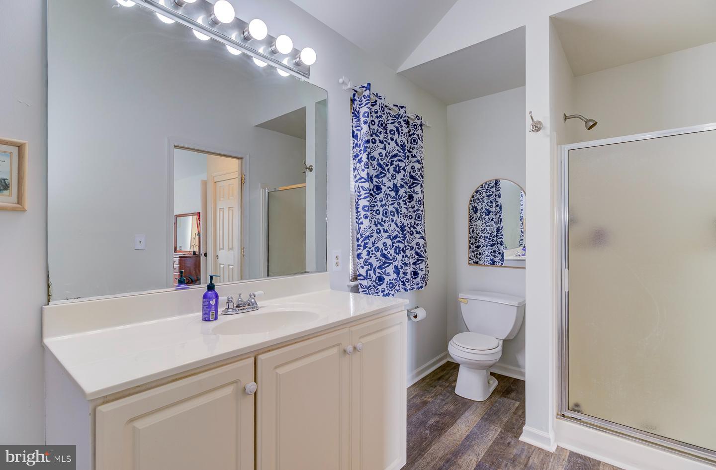 AUTUMN HILL IV - Residential