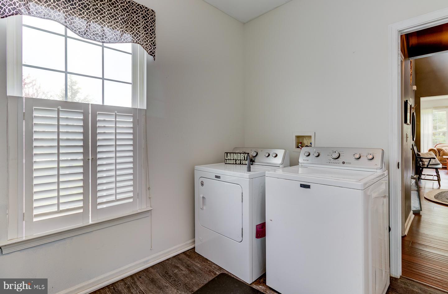 AUTUMN HILL IV - Residential