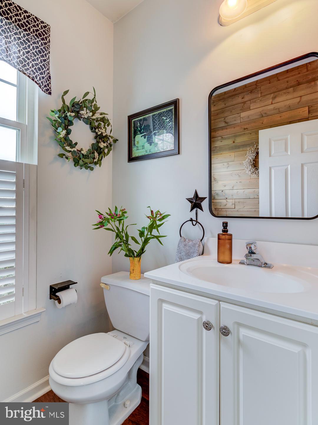 AUTUMN HILL IV - Residential