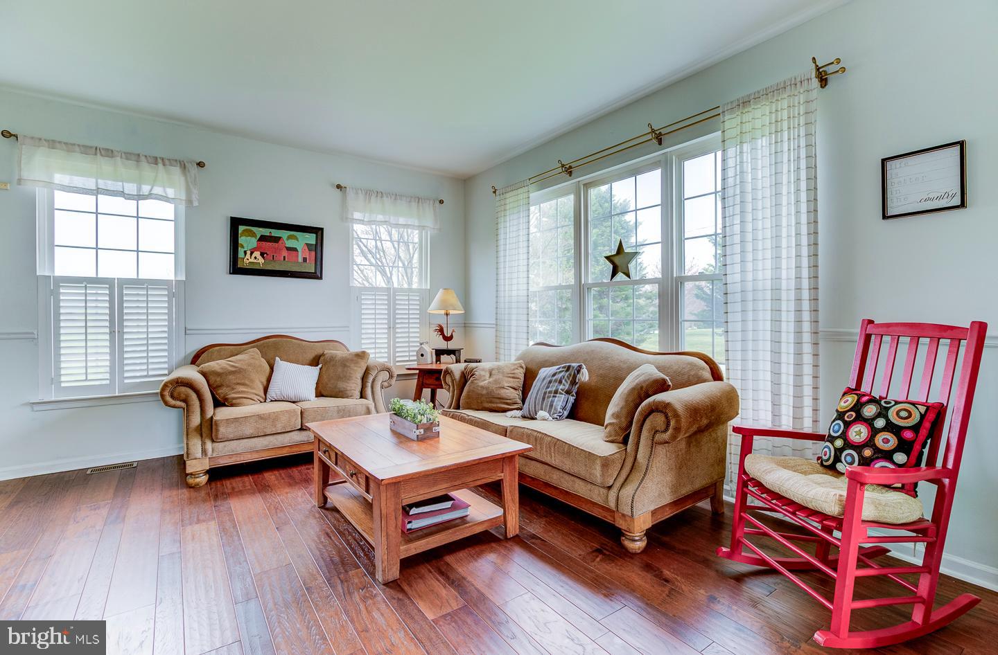 AUTUMN HILL IV - Residential