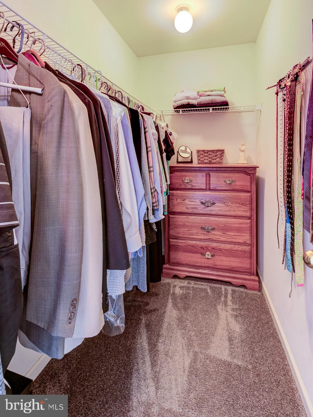 AUTUMN HILL IV - Residential