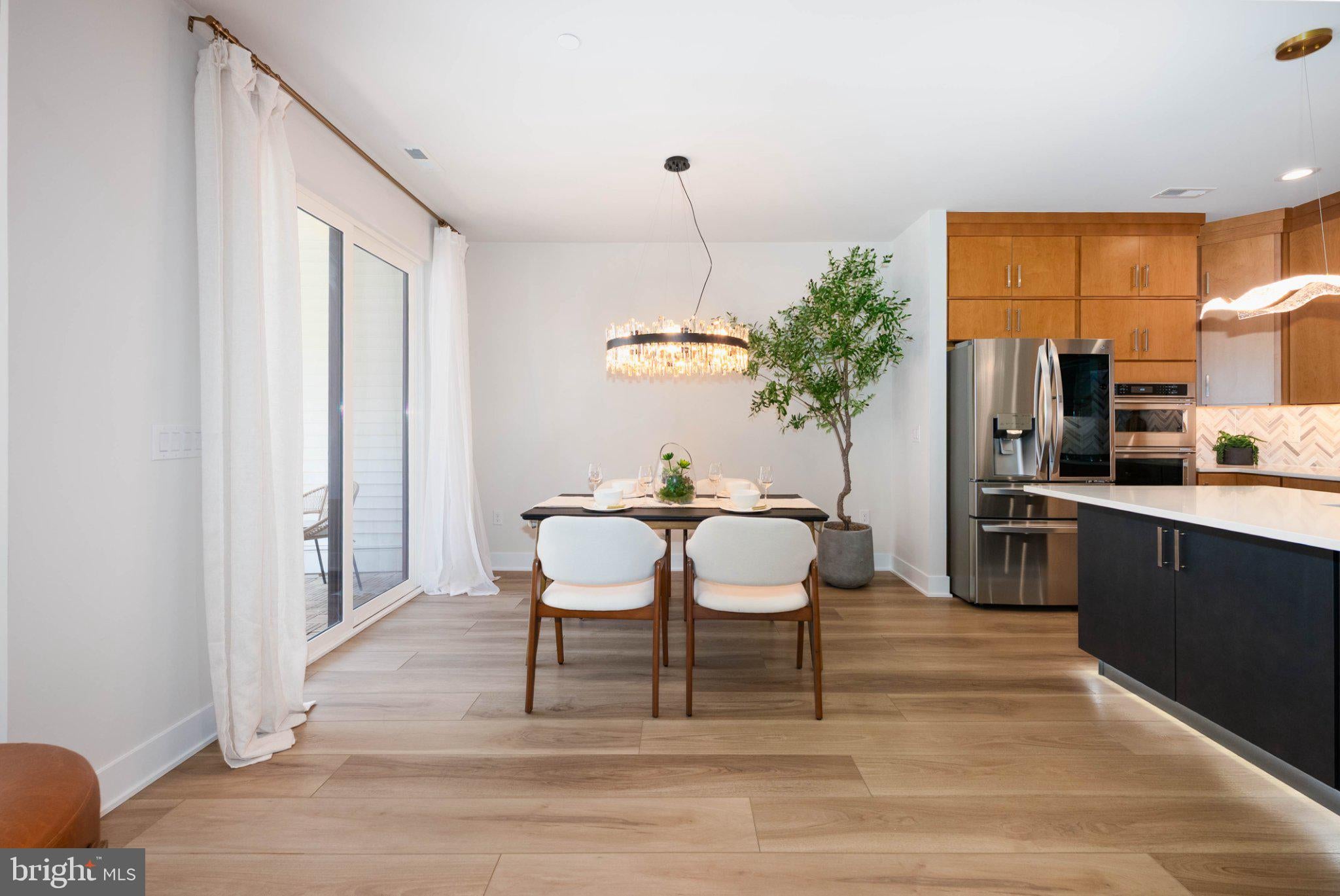 305 MANION ALLEY