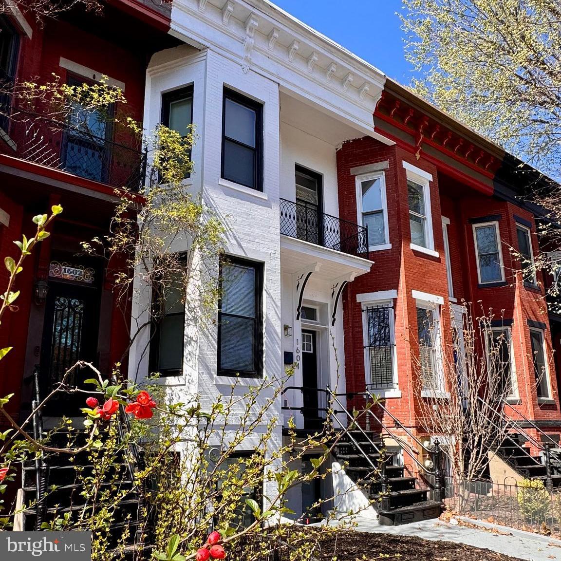 1604 8TH STREET NW