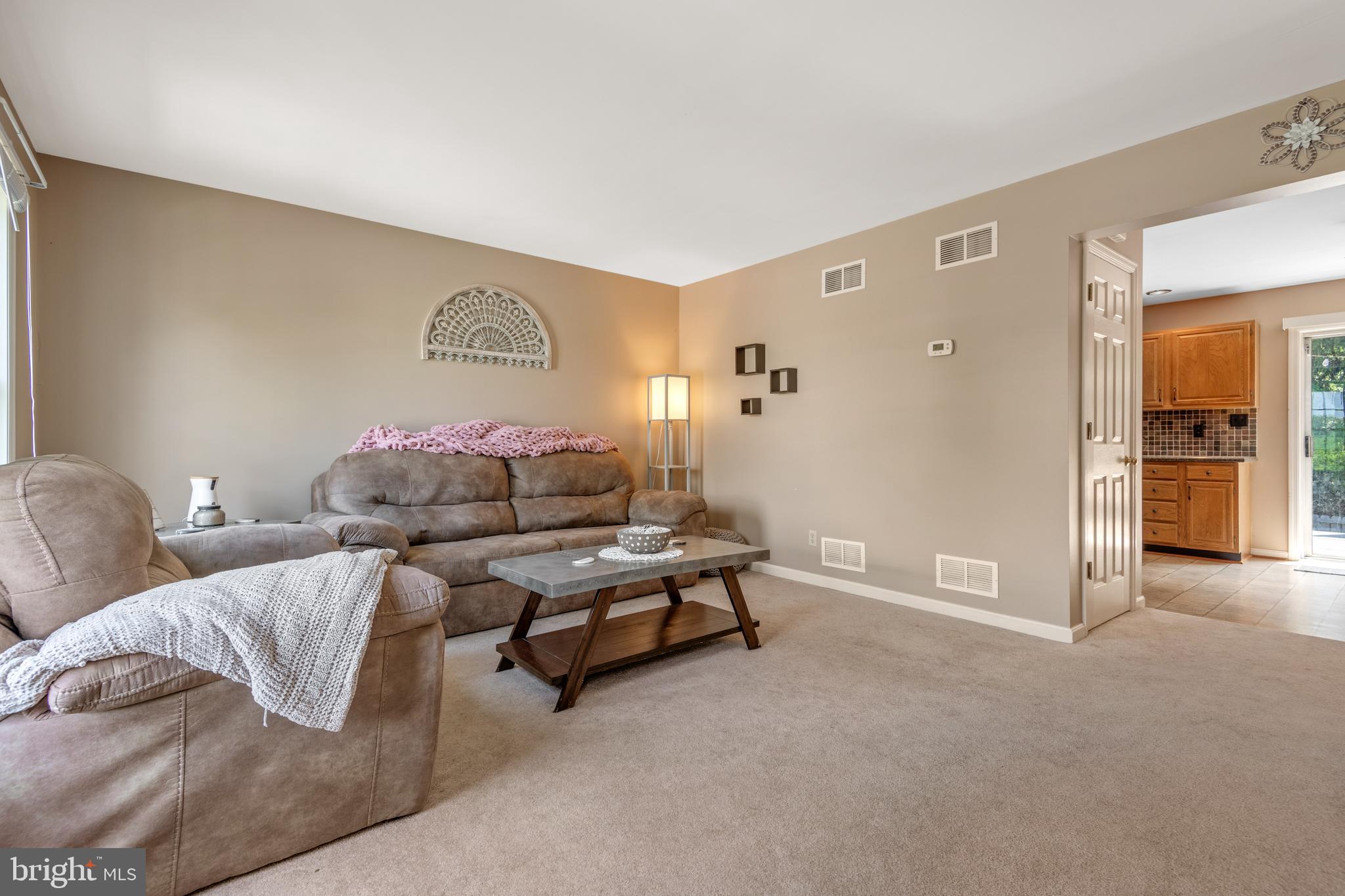 CHARLESTOWN MANOR - Residential