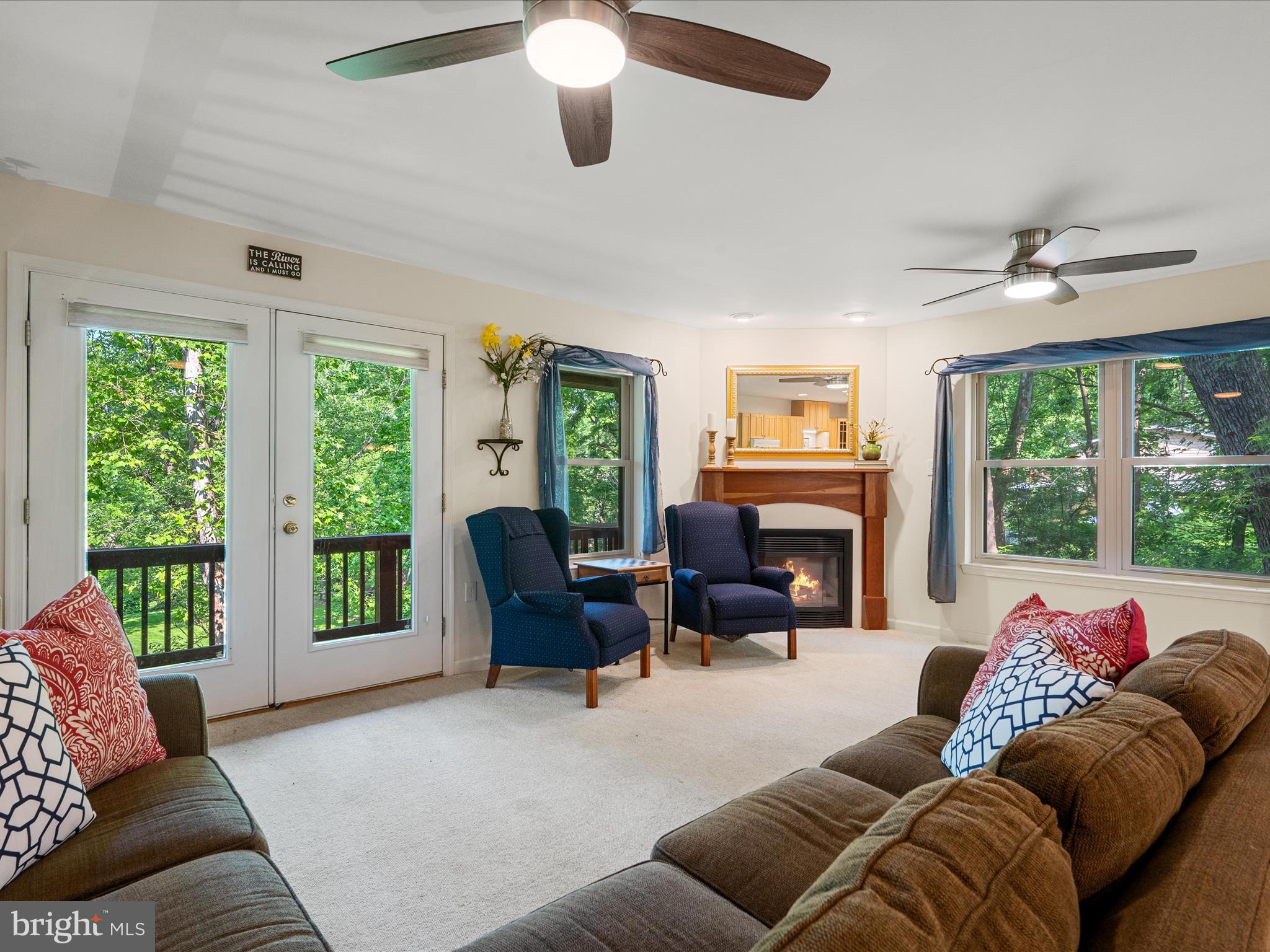 RIVERSIDE - Residential