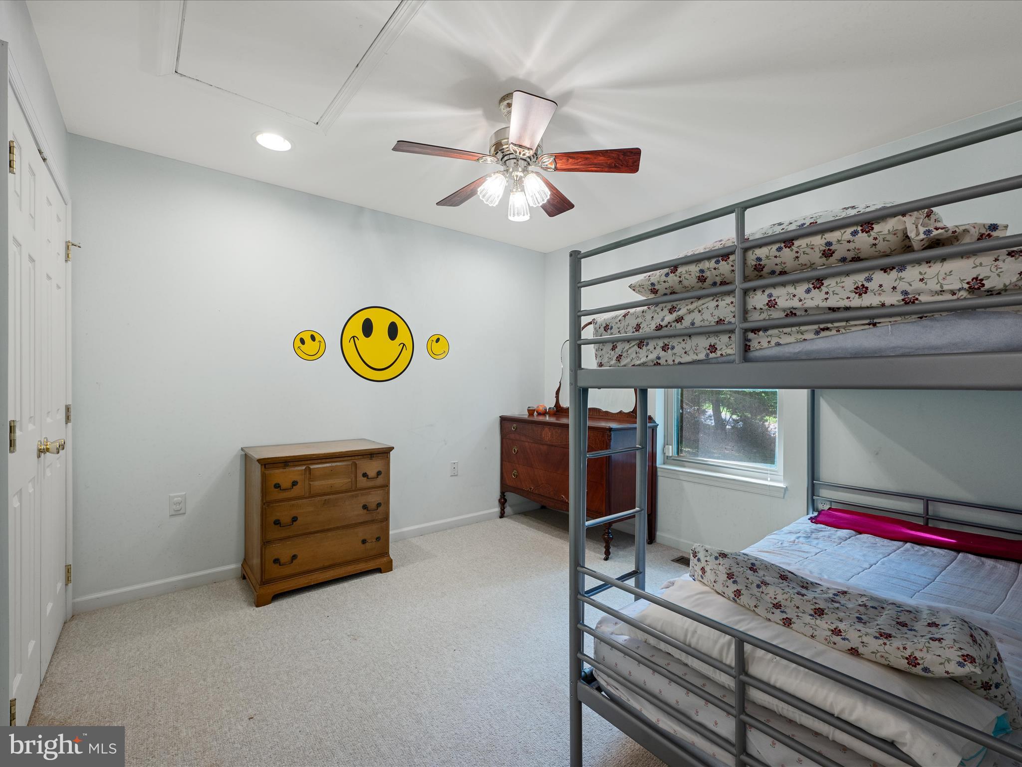 RIVERSIDE - Residential