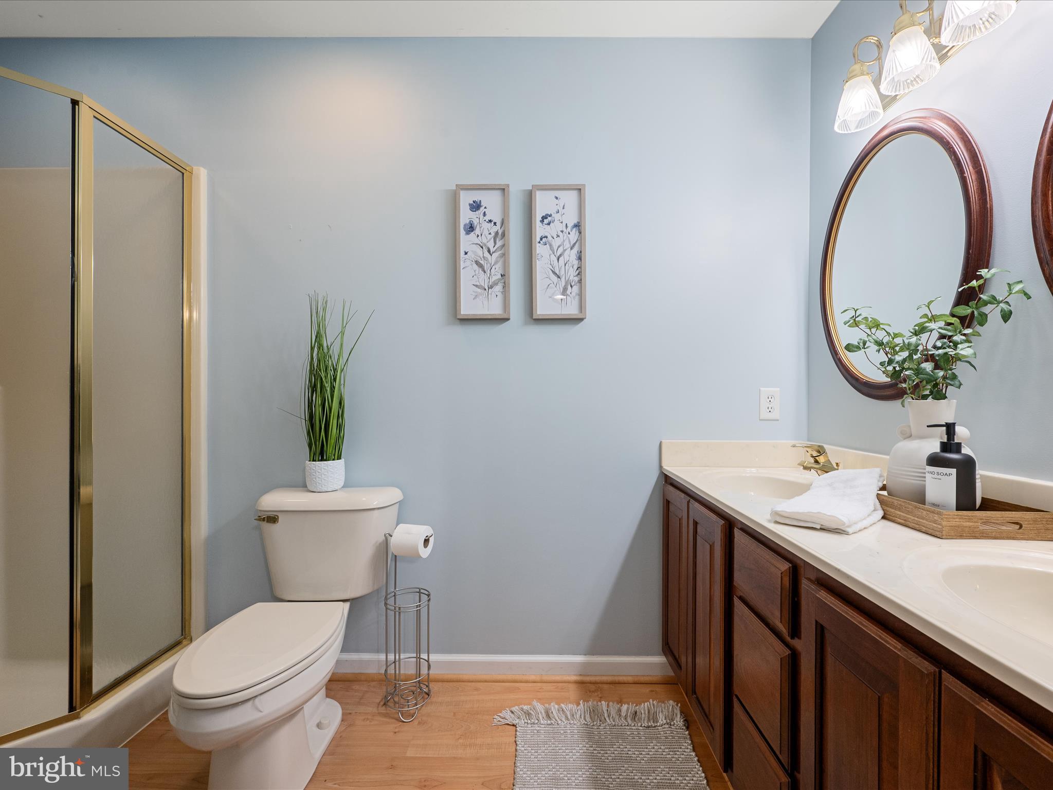 RIVERSIDE - Residential