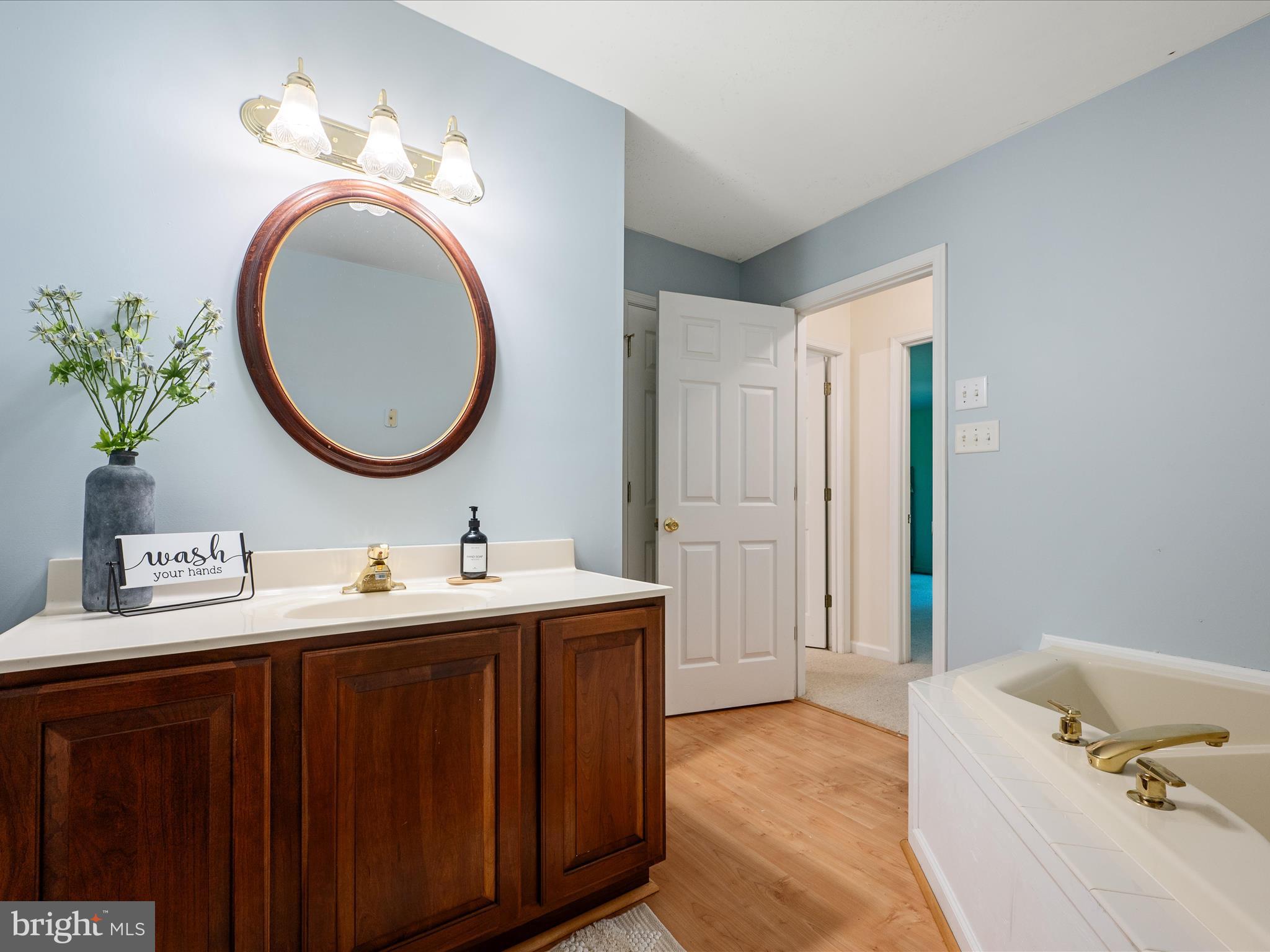 RIVERSIDE - Residential