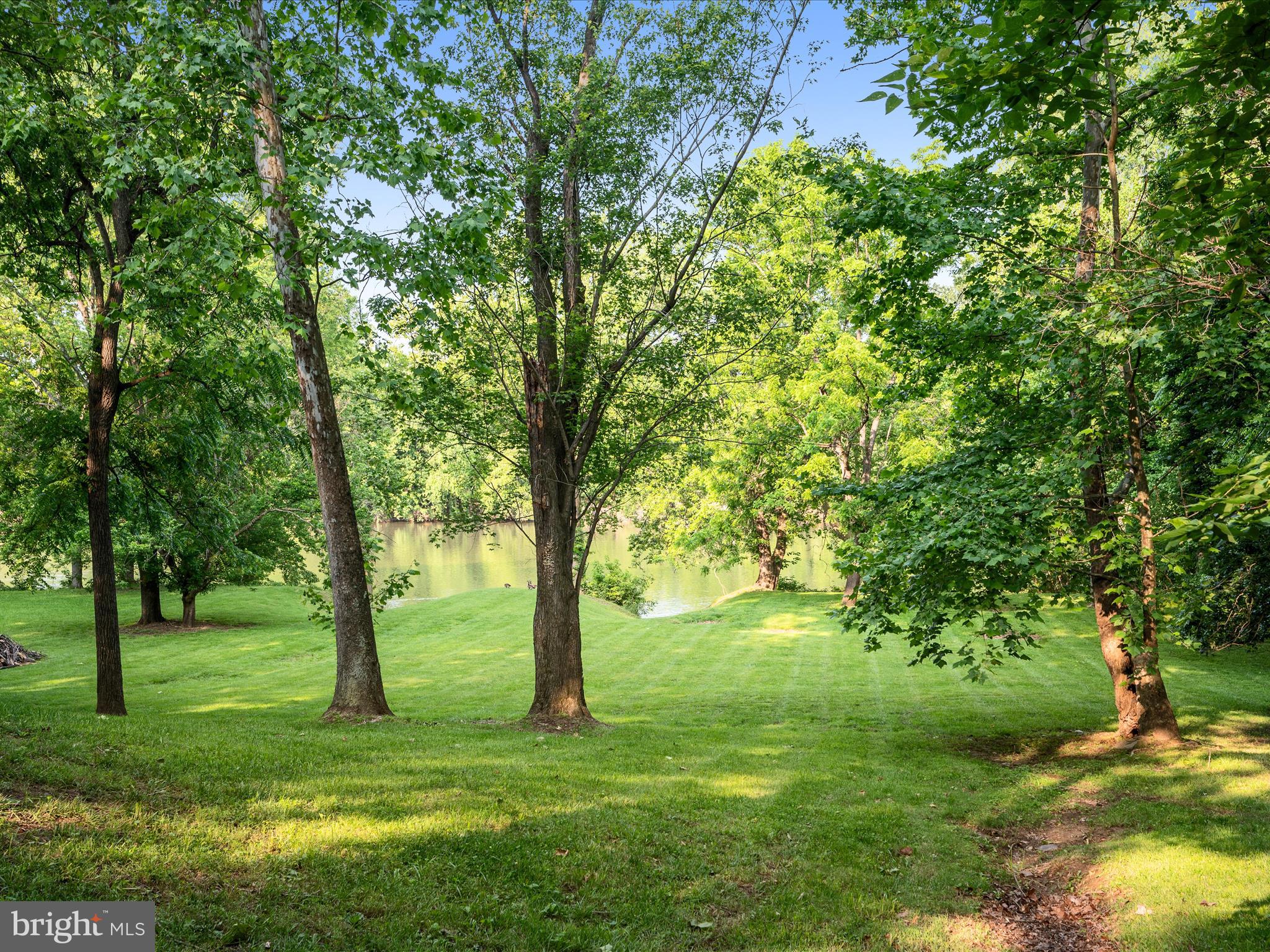 RIVERSIDE - Residential