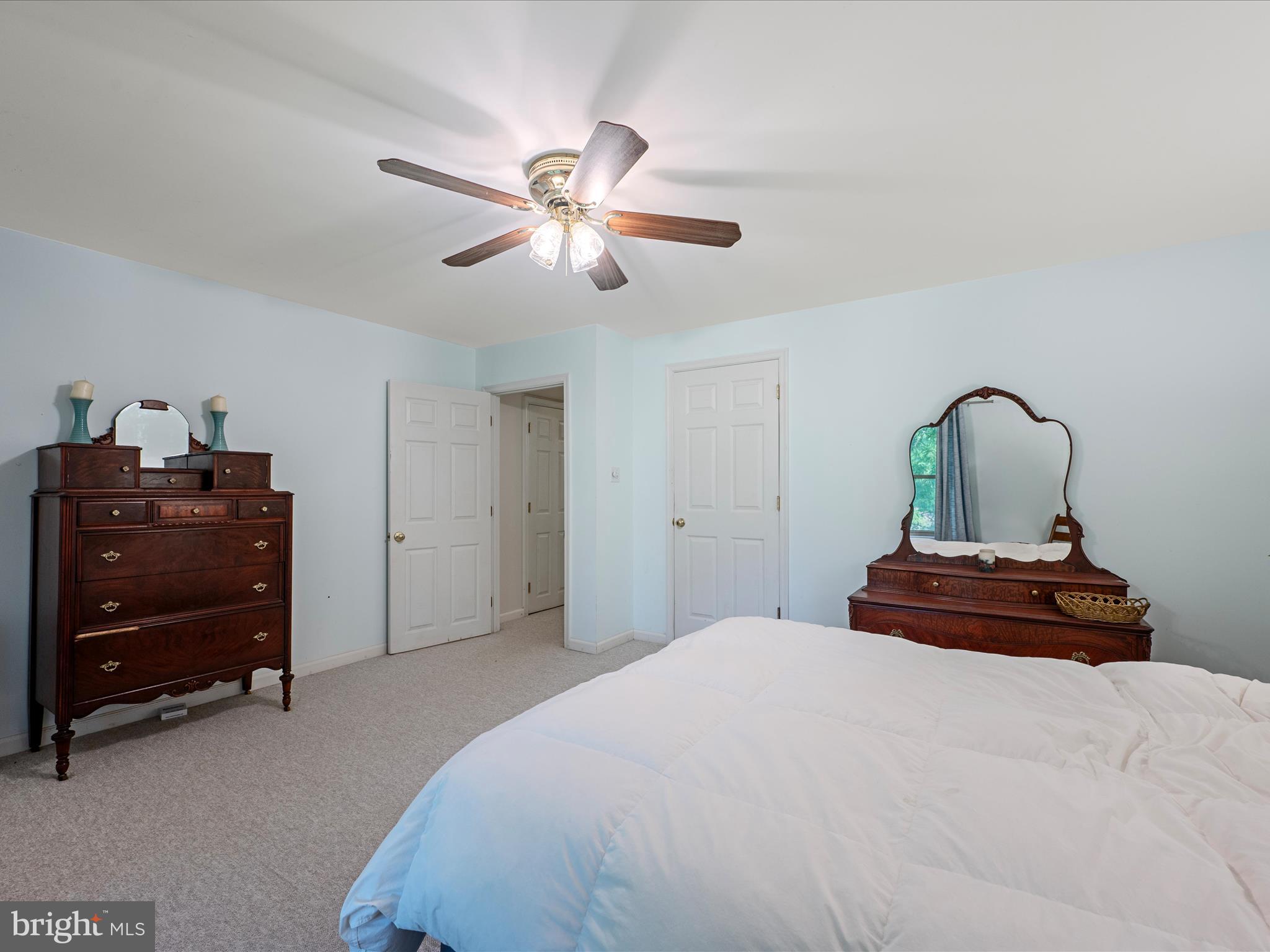 RIVERSIDE - Residential