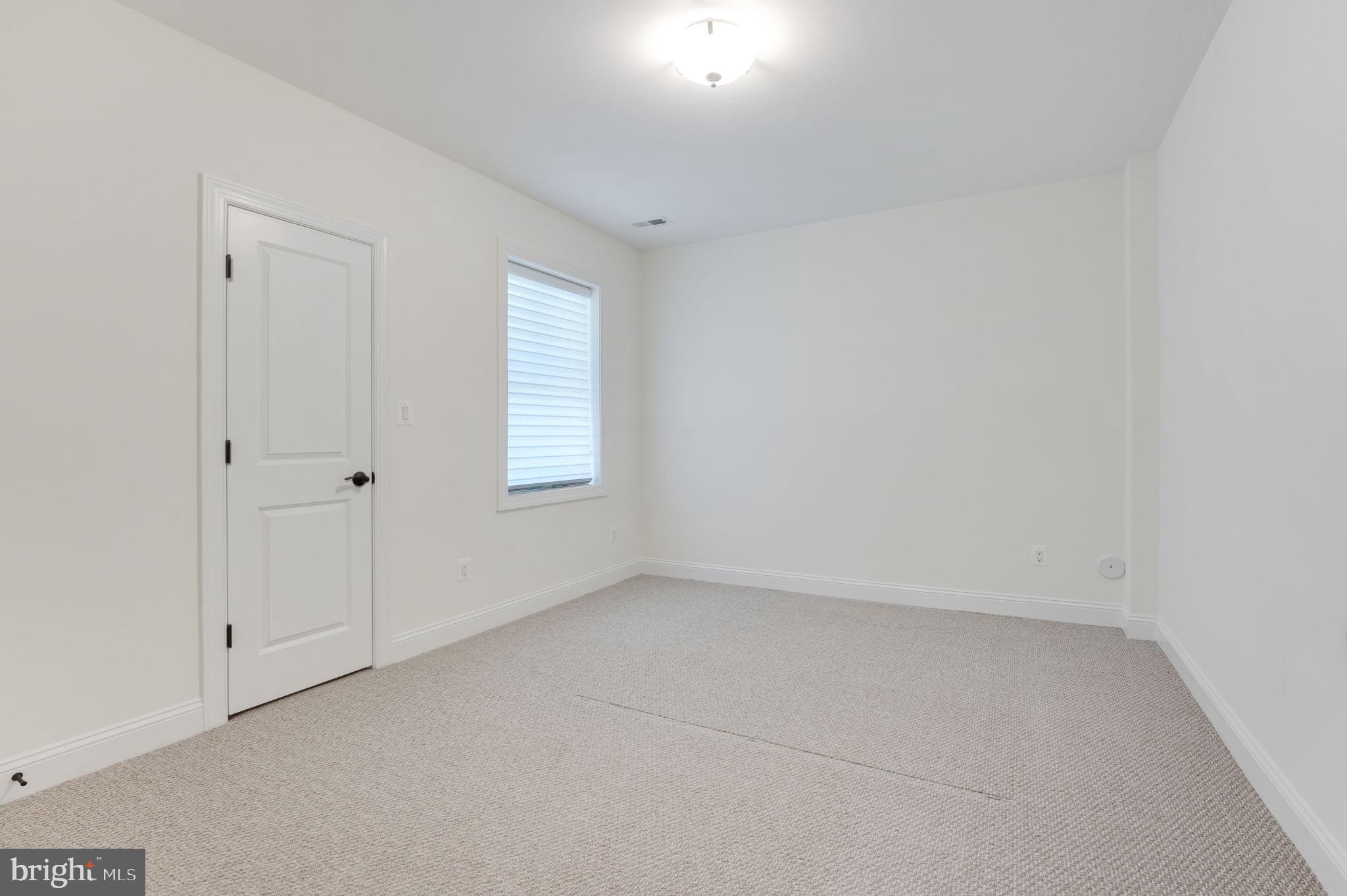 DRANESVILLE ESTATES - Residential