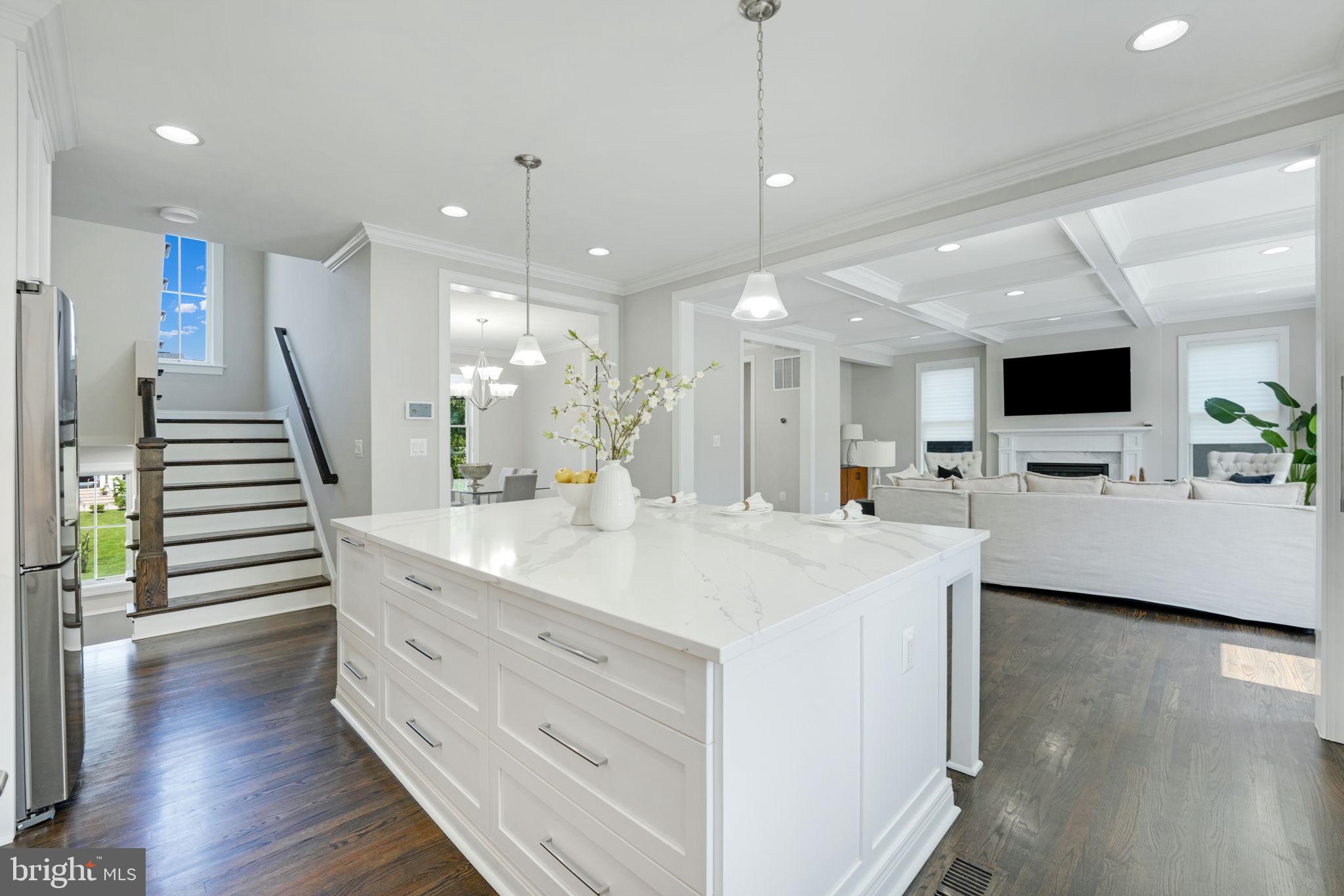 DRANESVILLE ESTATES - Residential