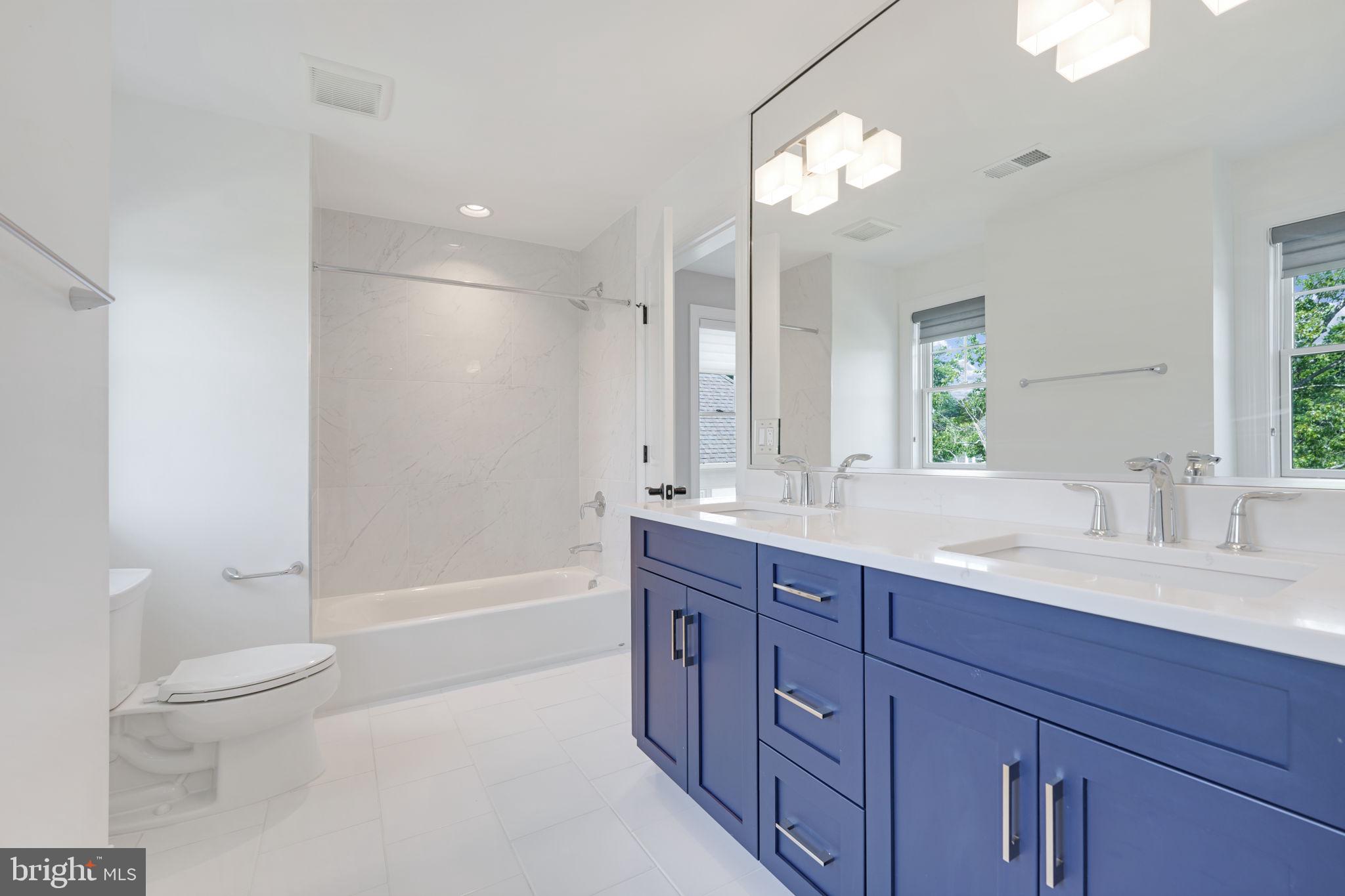 DRANESVILLE ESTATES - Residential