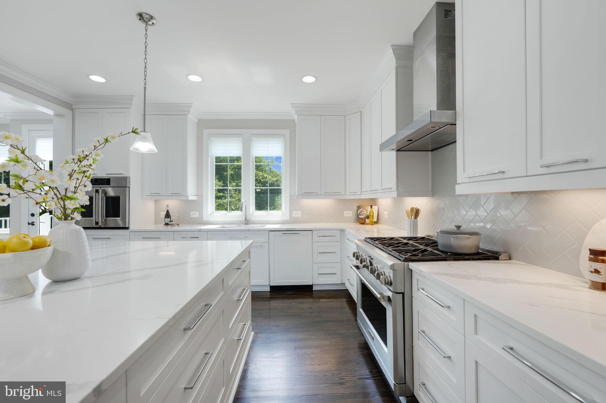 DRANESVILLE ESTATES - Residential