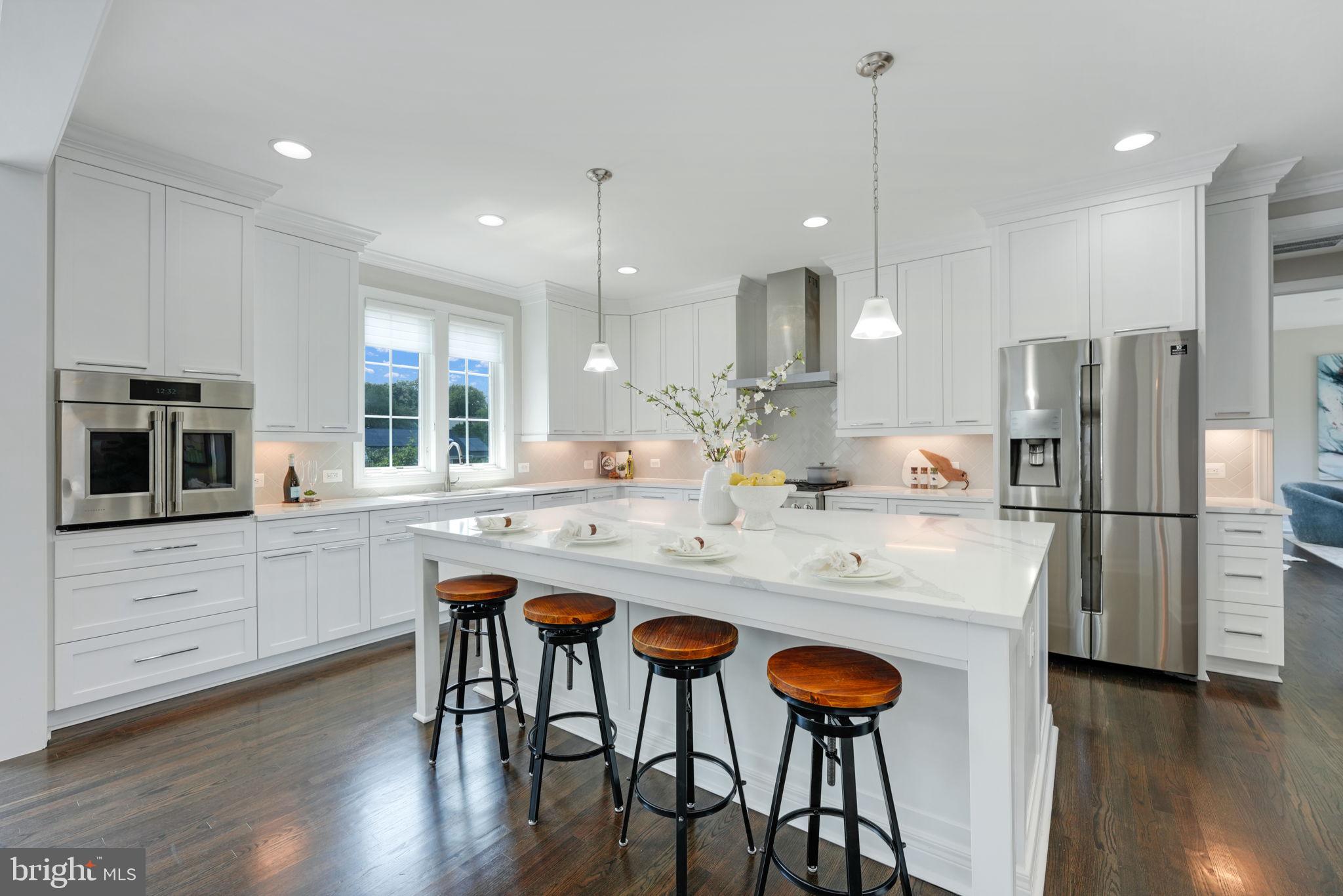 DRANESVILLE ESTATES - Residential