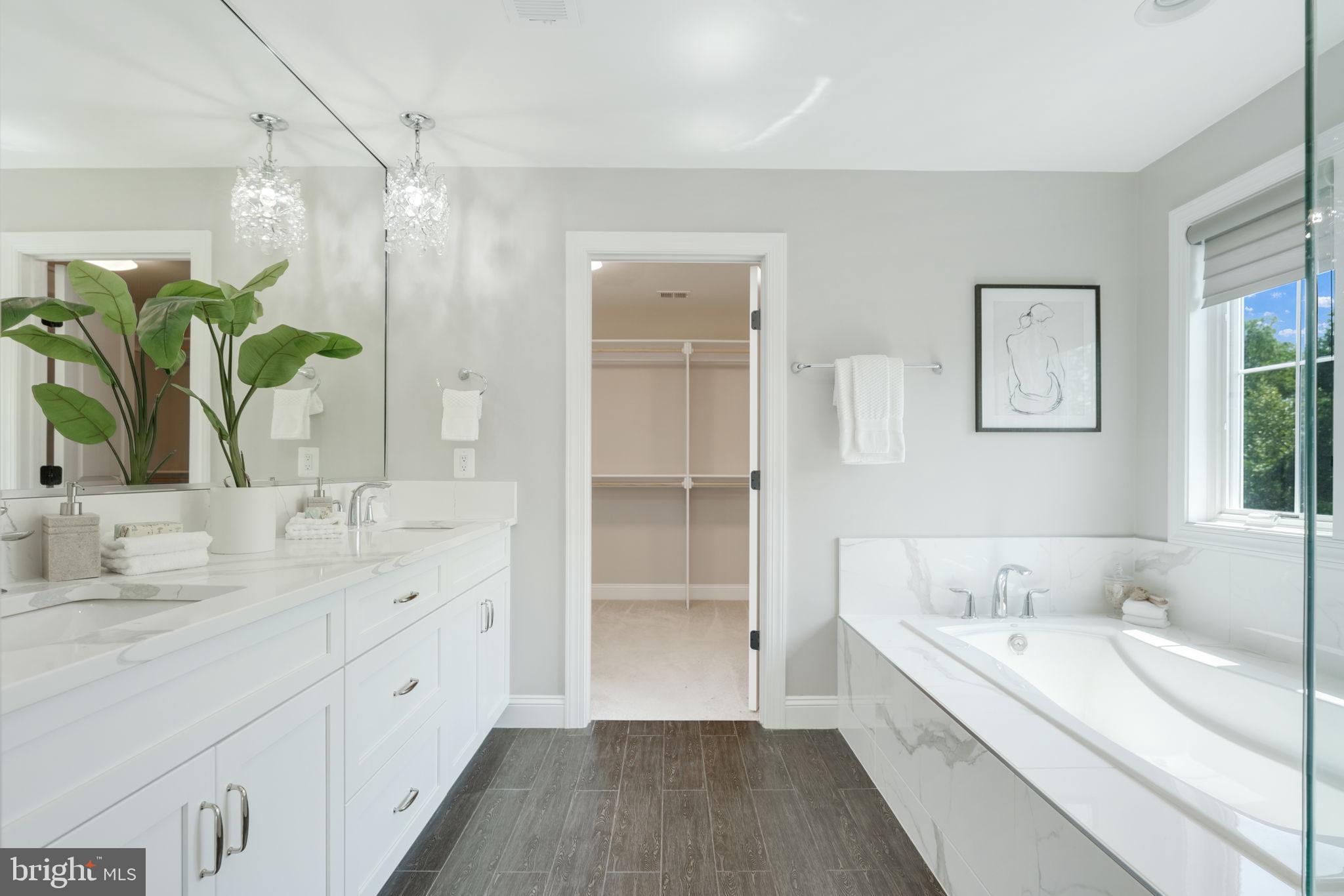 DRANESVILLE ESTATES - Residential