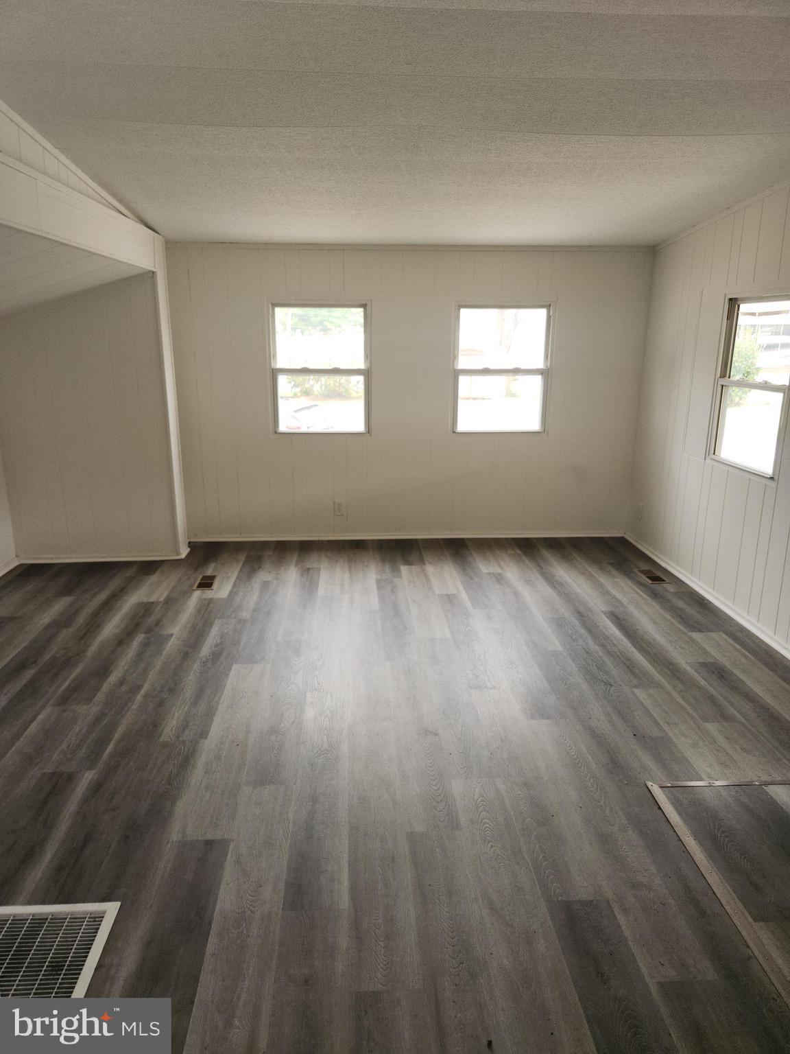 BROOKHAVEN MHP - Residential