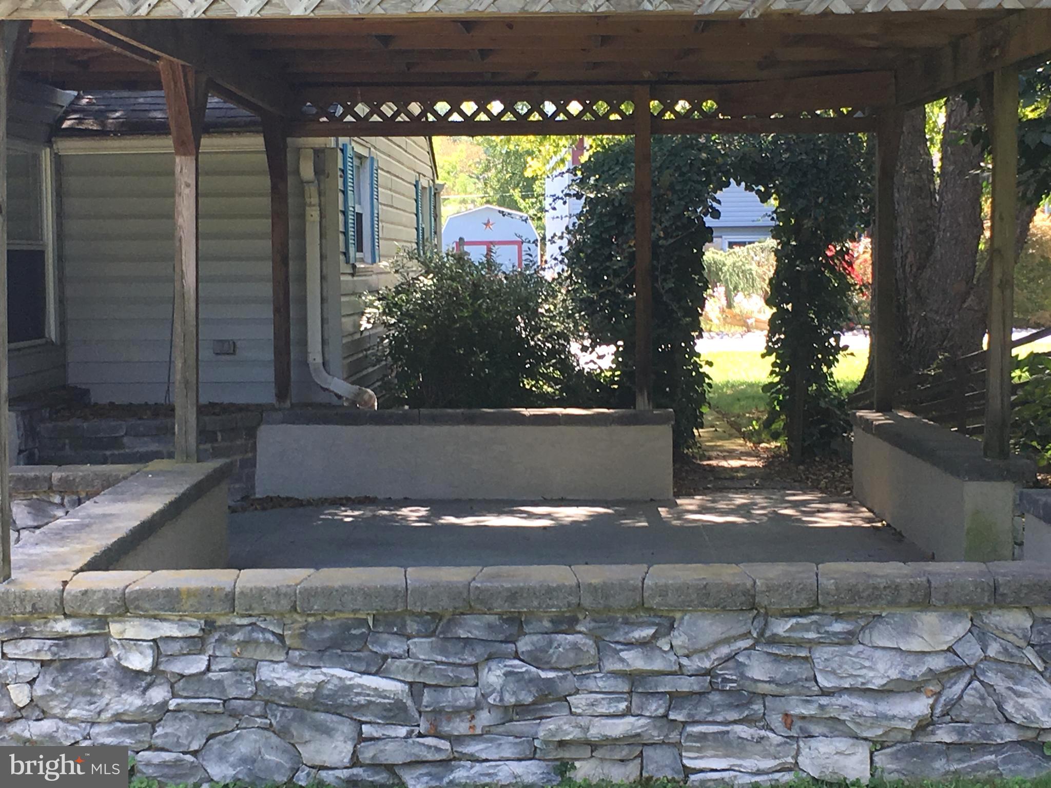 MEADOWBROOK - Residential Lease