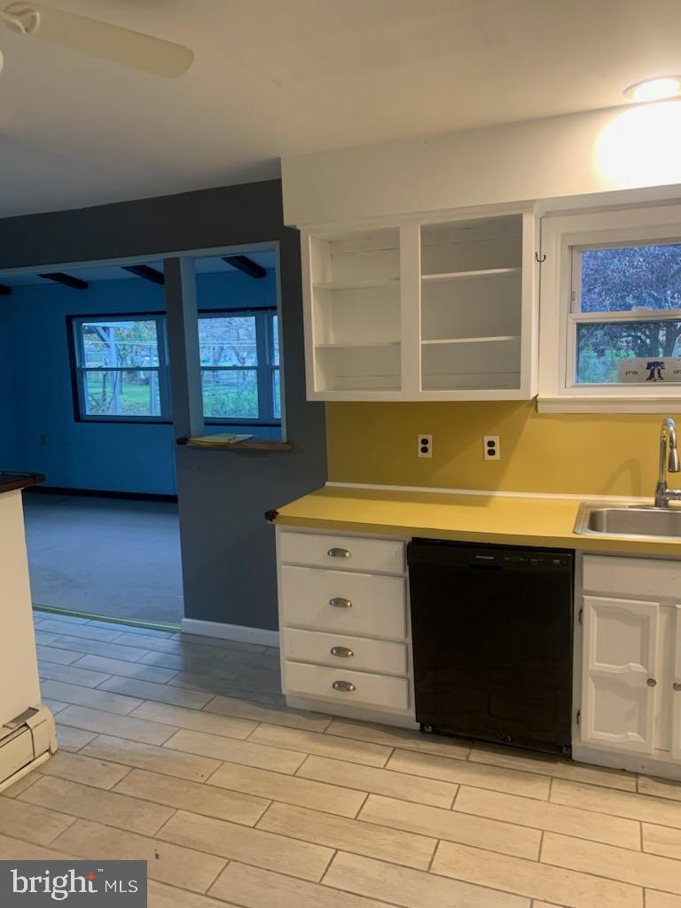 MEADOWBROOK - Residential Lease