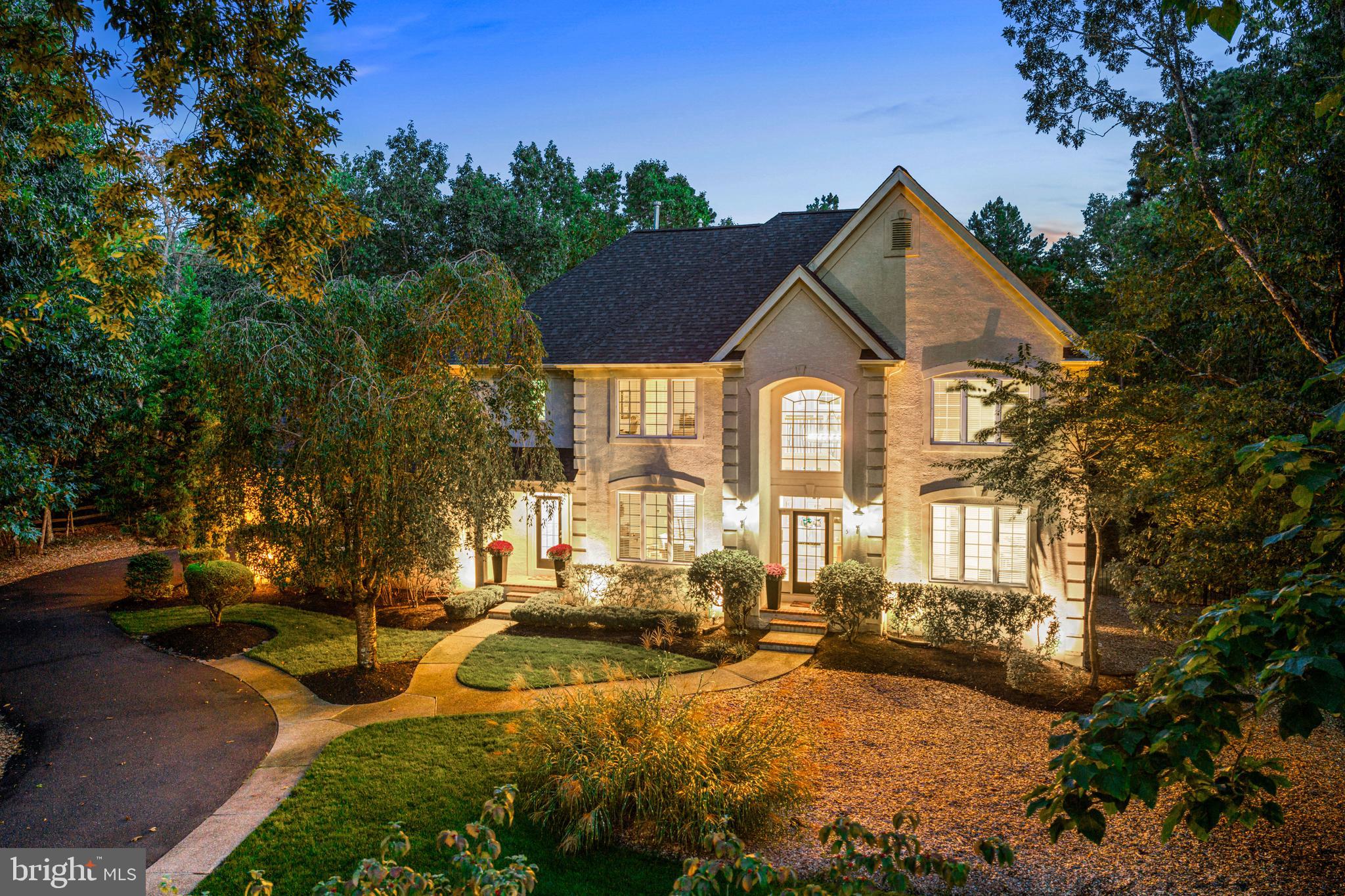 5 SOMERTON SQUARE
