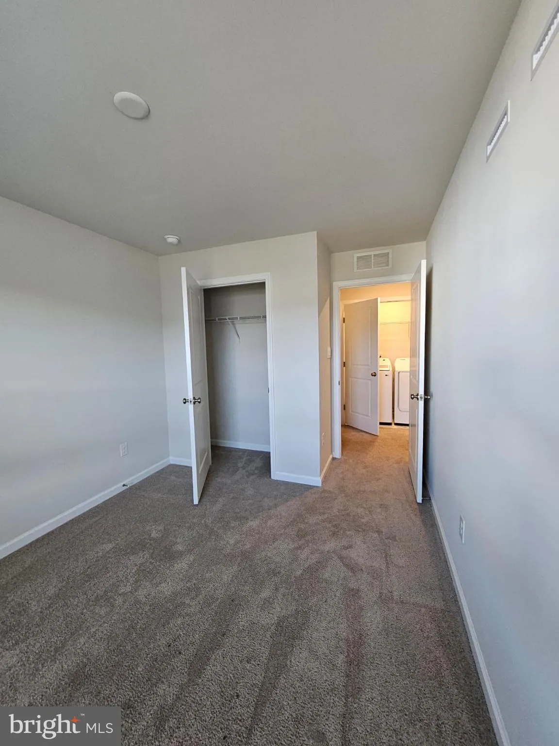 Westampton, New Jersey 08060, United States, 3 Bedrooms Bedrooms, ,3 BathroomsBathrooms,Residential,Pending,29886