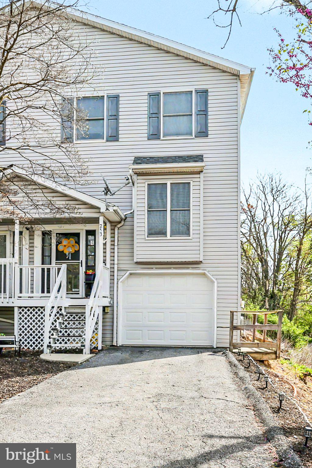 253 WORCESTER AVENUE