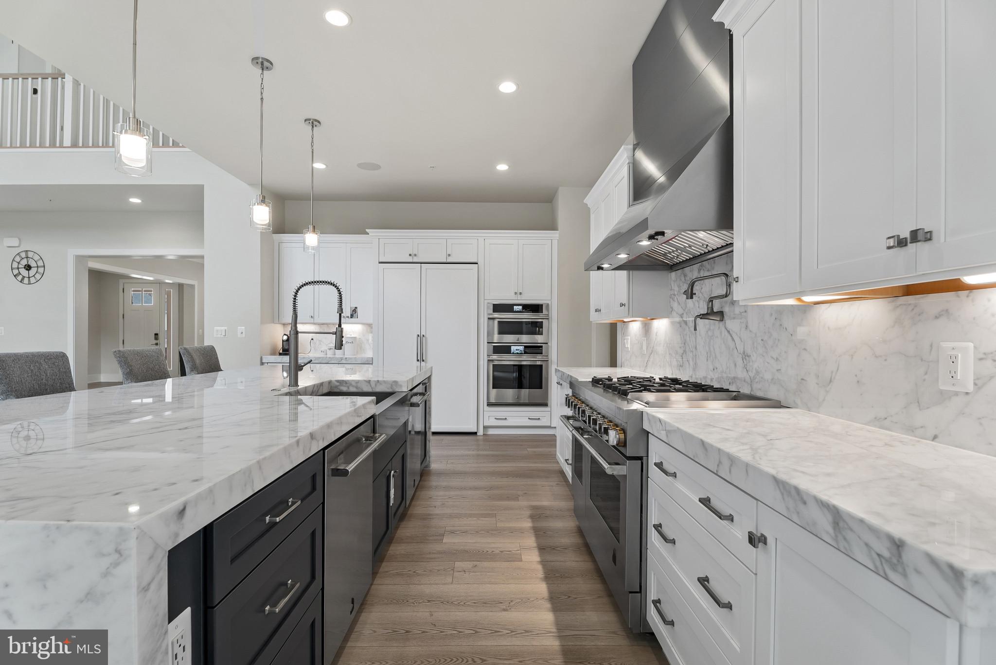 NORTH POTOMAC - Residential