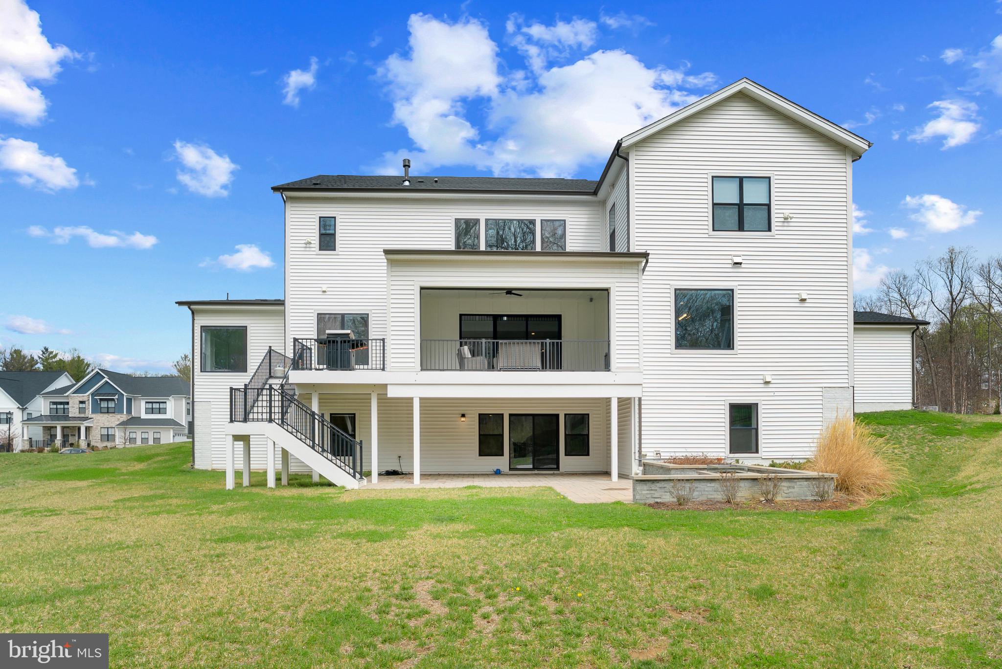 NORTH POTOMAC - Residential