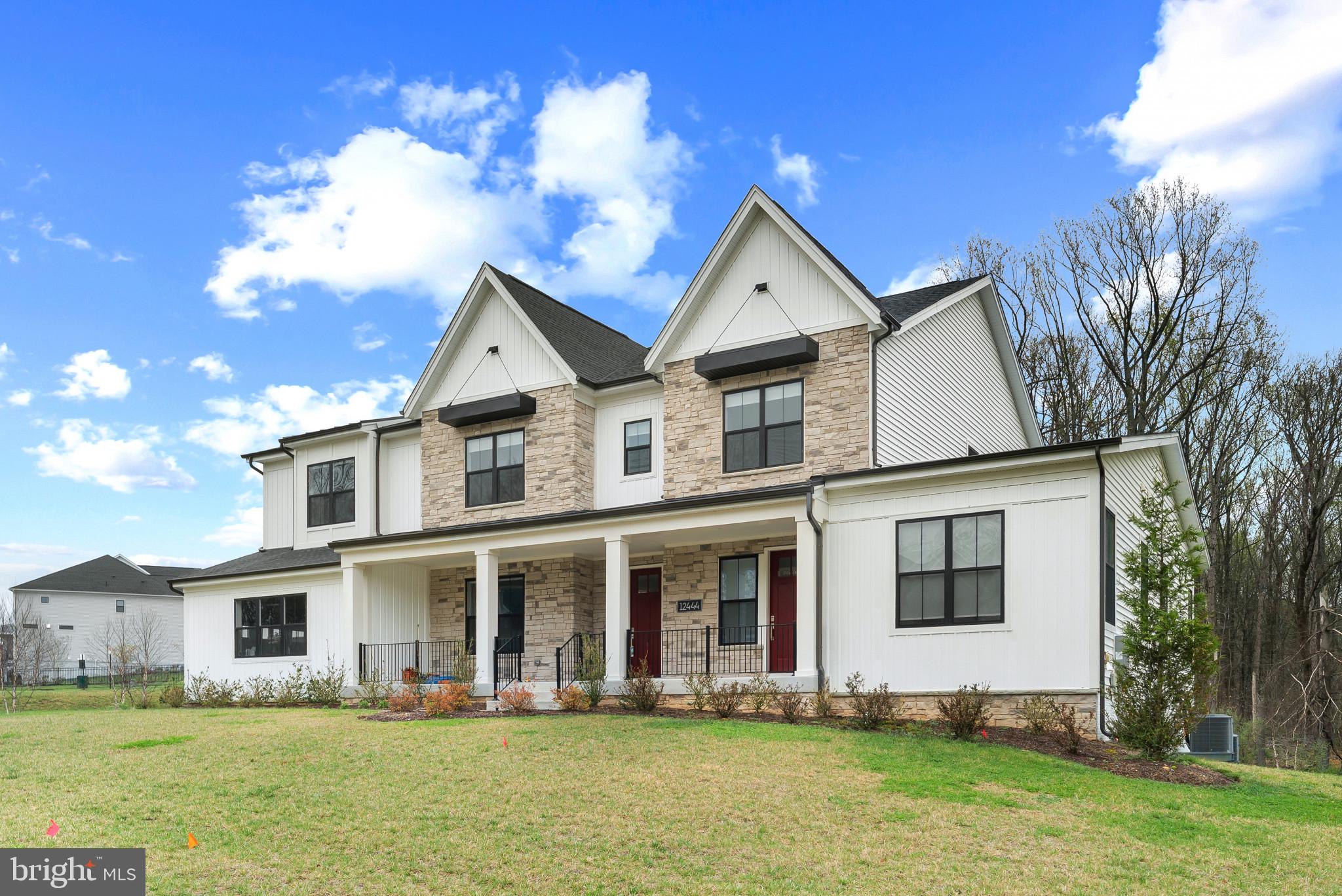 NORTH POTOMAC - Residential