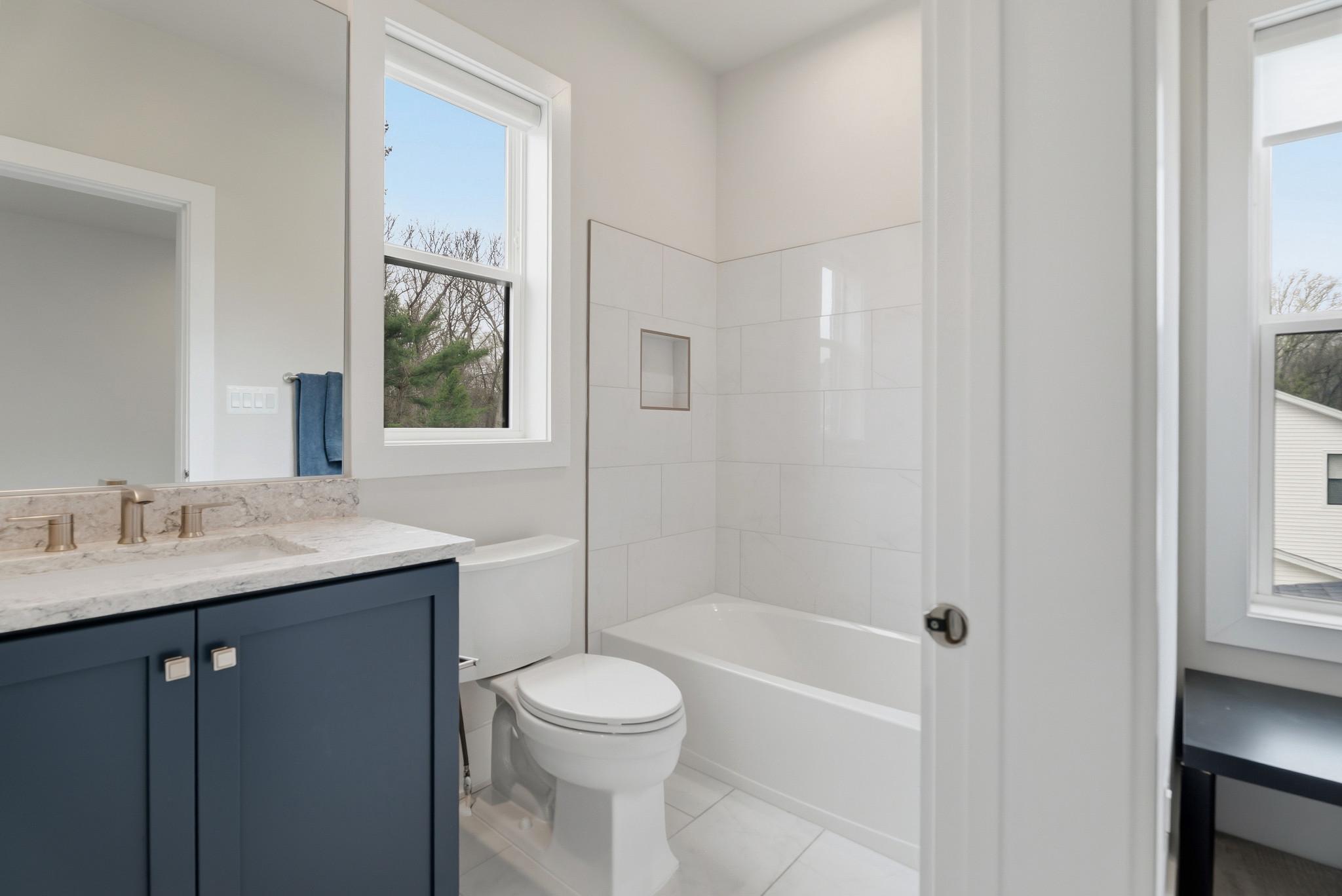 NORTH POTOMAC - Residential