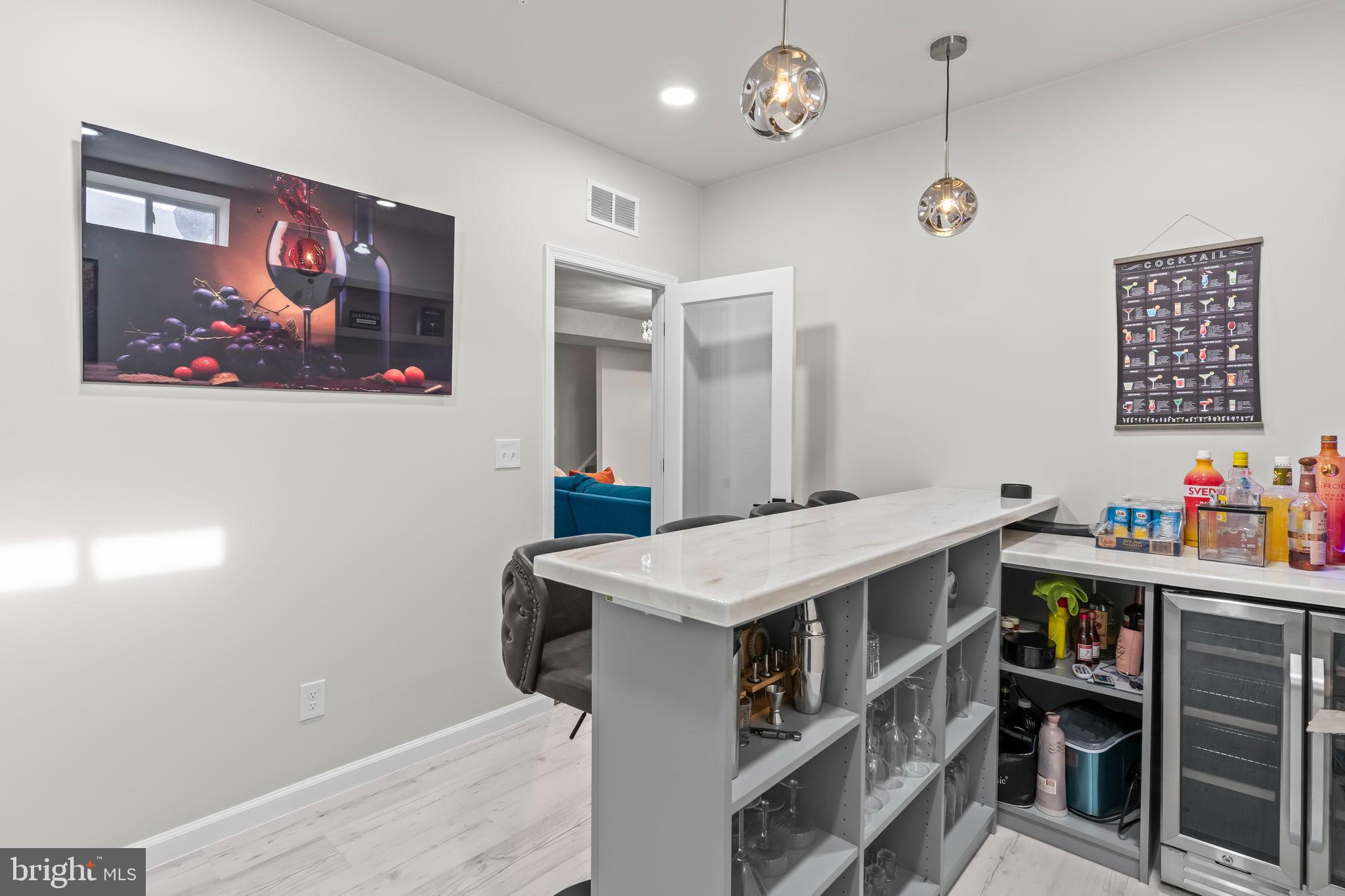 SCOTLAND HEIGHTS - Residential Lease