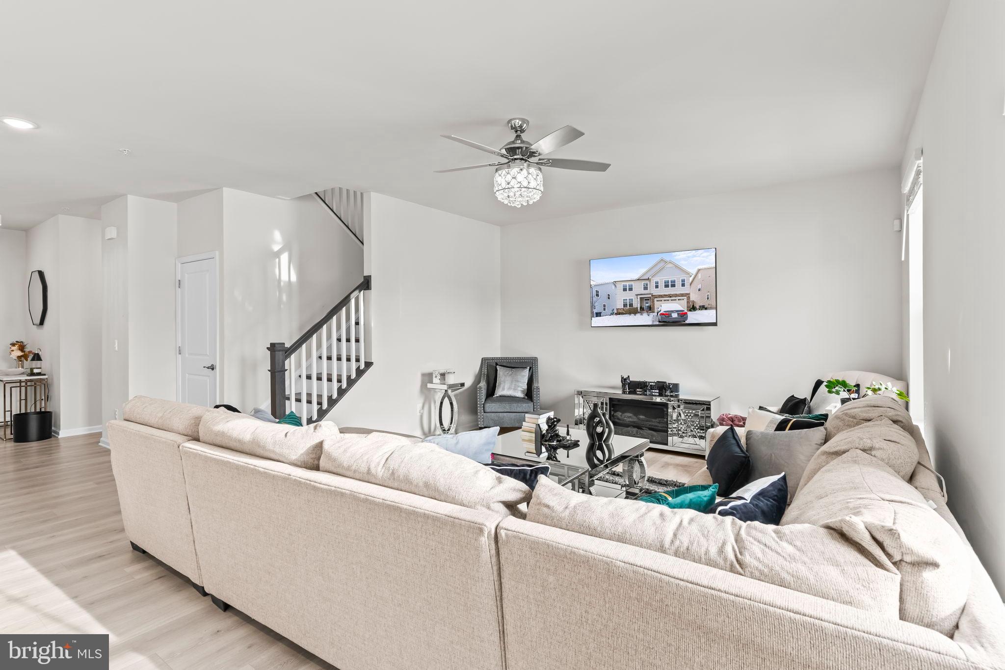 SCOTLAND HEIGHTS - Residential Lease