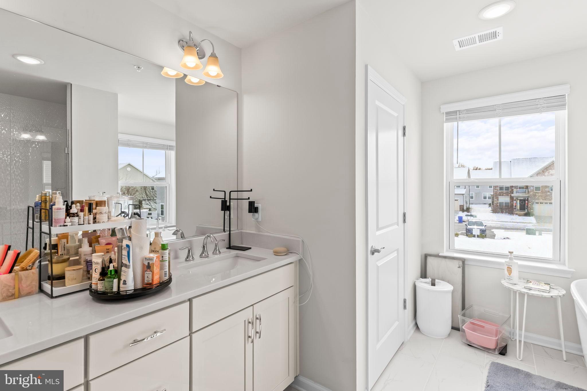 SCOTLAND HEIGHTS - Residential Lease