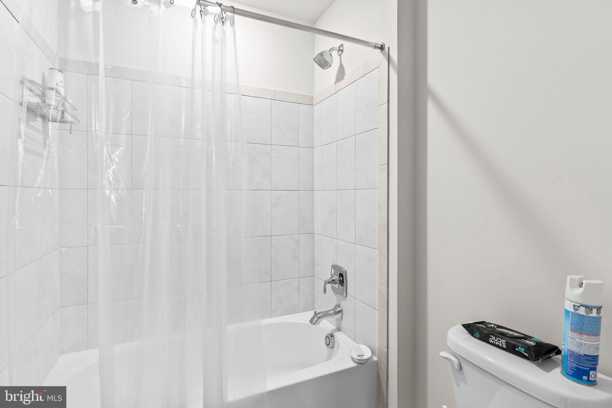 SCOTLAND HEIGHTS - Residential Lease