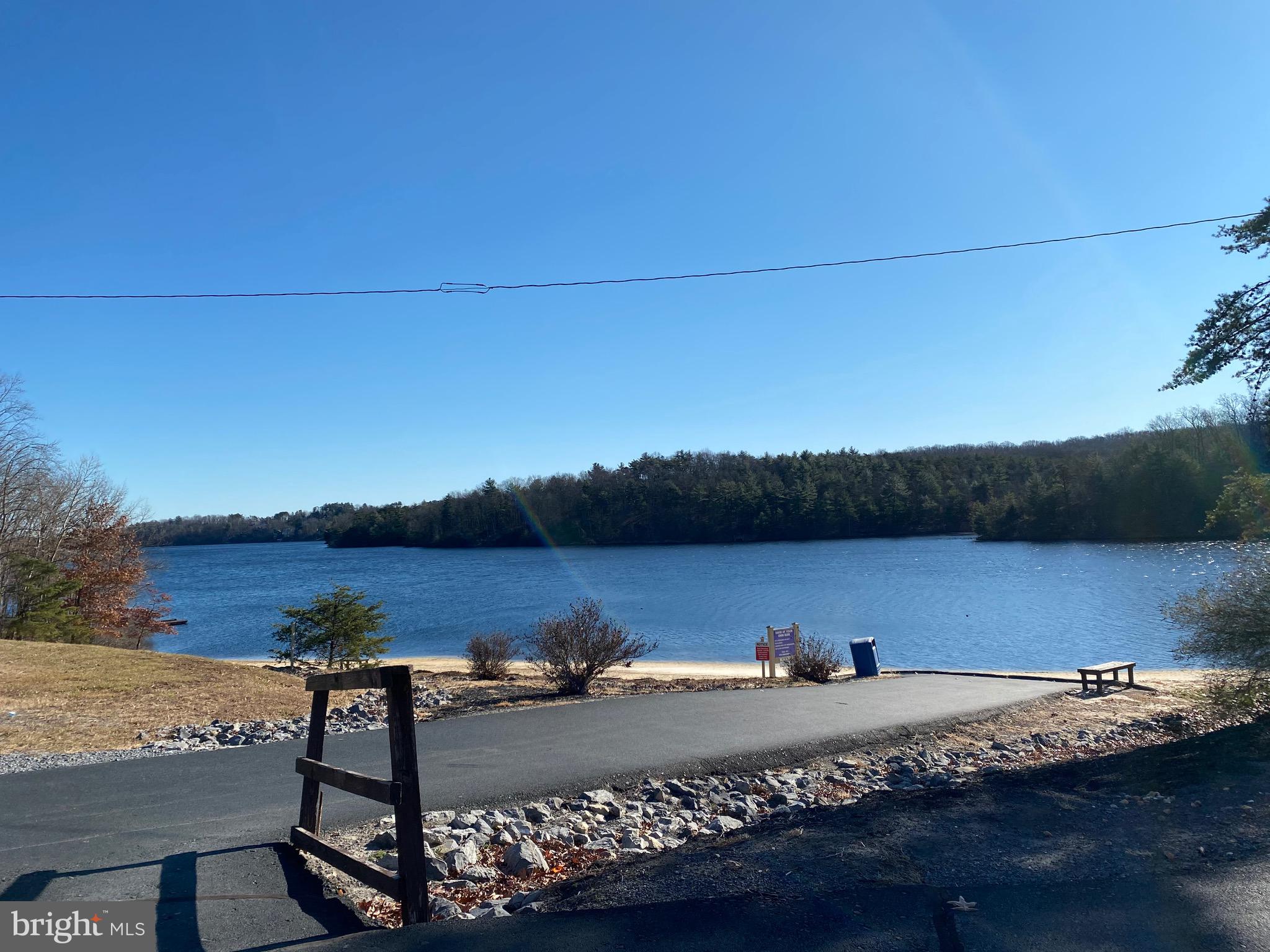 LAKE HOLIDAY ESTATES - Residential Lease