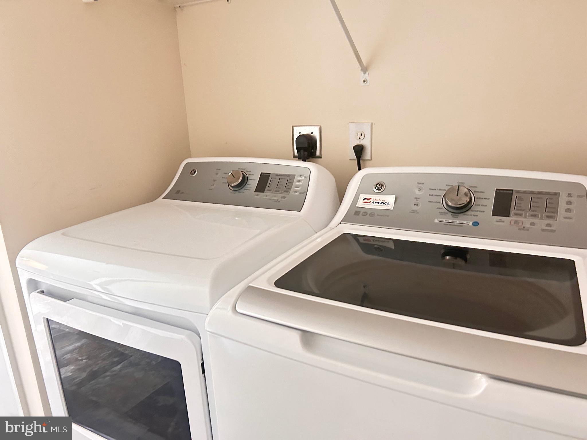 LAKE HOLIDAY ESTATES - Residential Lease