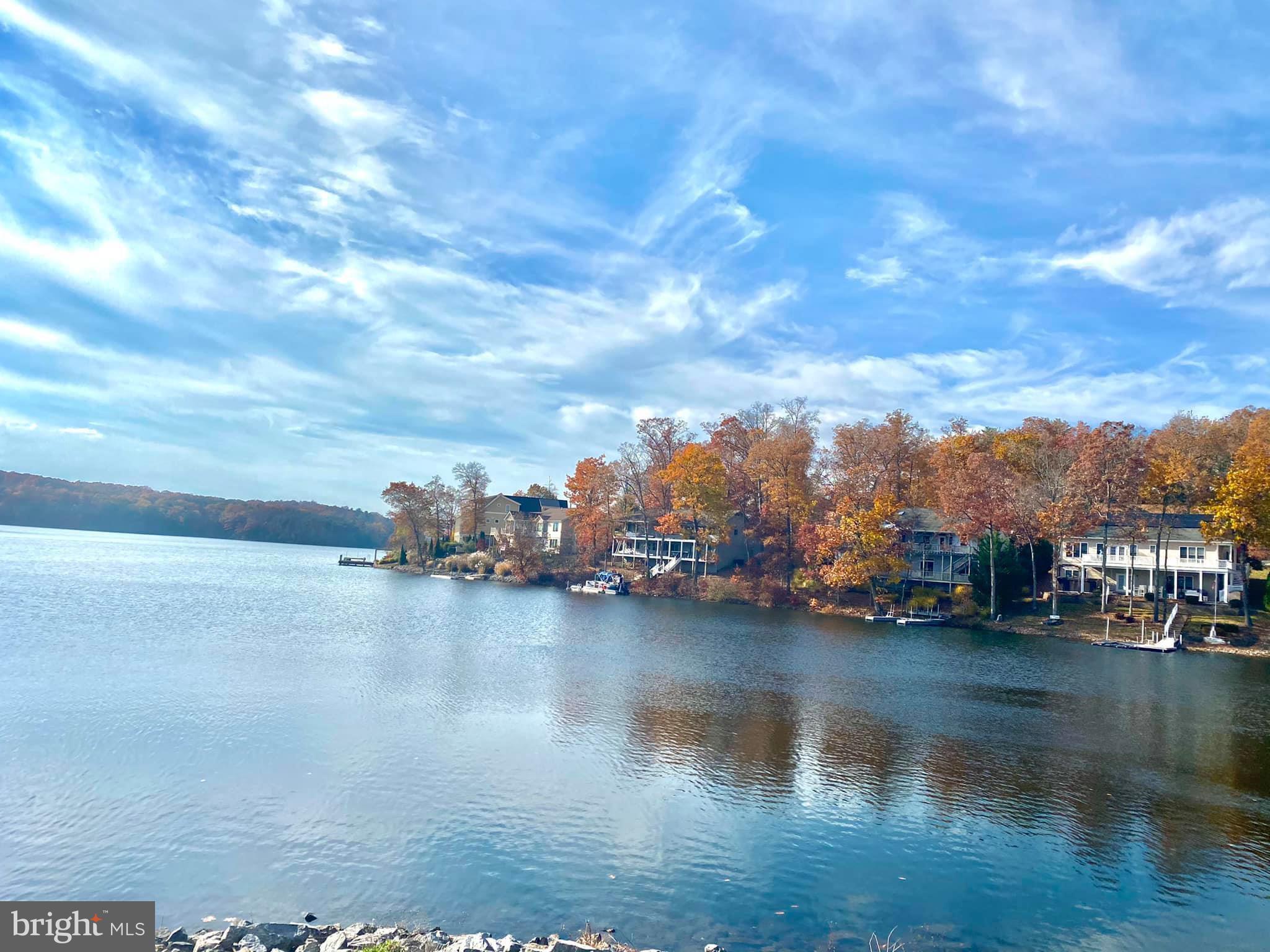 LAKE HOLIDAY ESTATES - Residential Lease