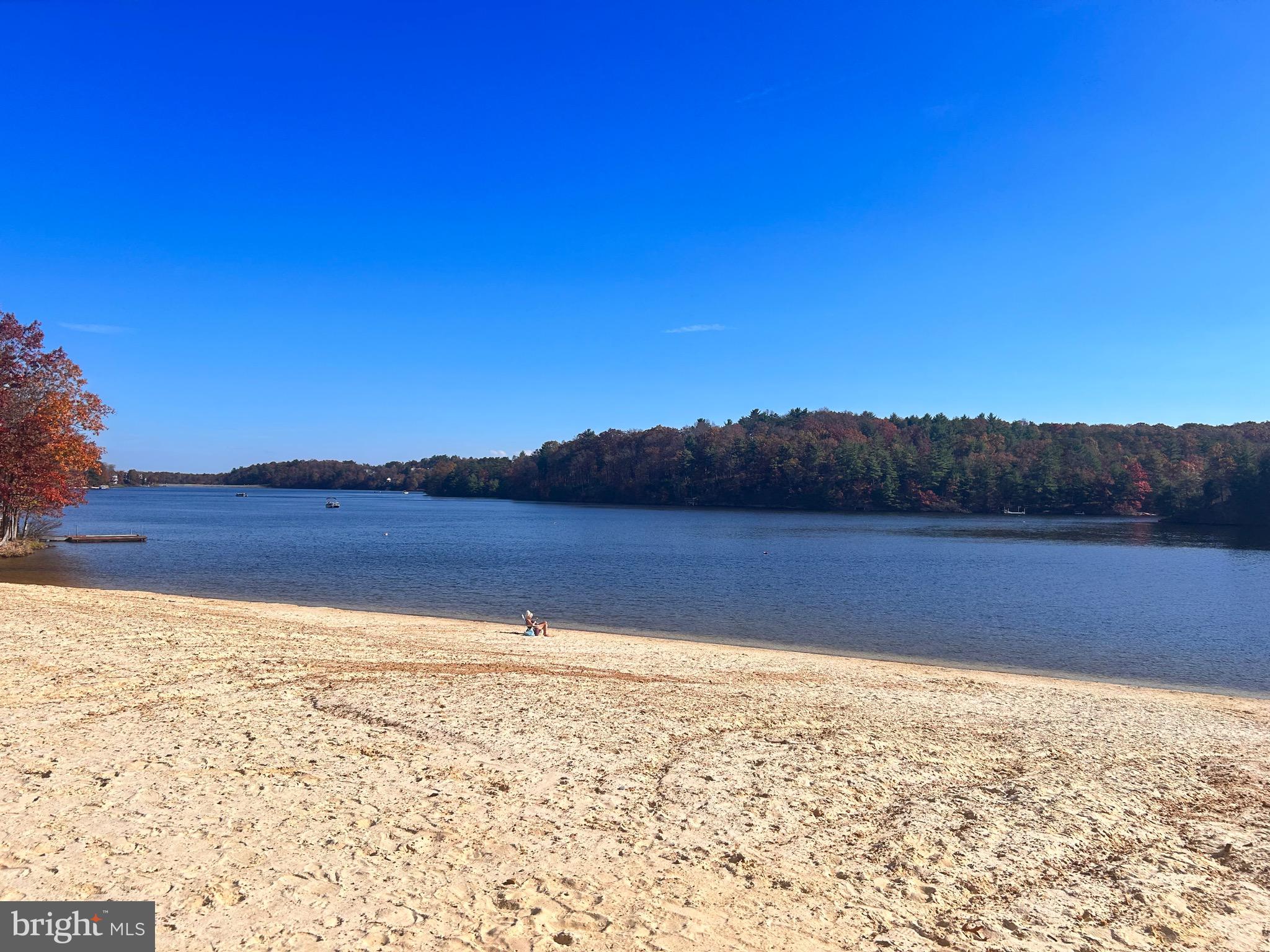 LAKE HOLIDAY ESTATES - Residential Lease