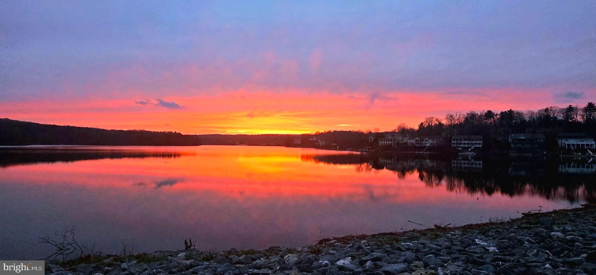 LAKE HOLIDAY ESTATES - Residential Lease