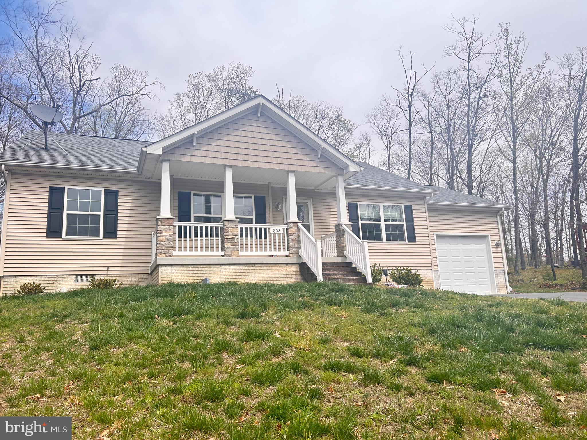 LAKE HOLIDAY ESTATES - Residential Lease