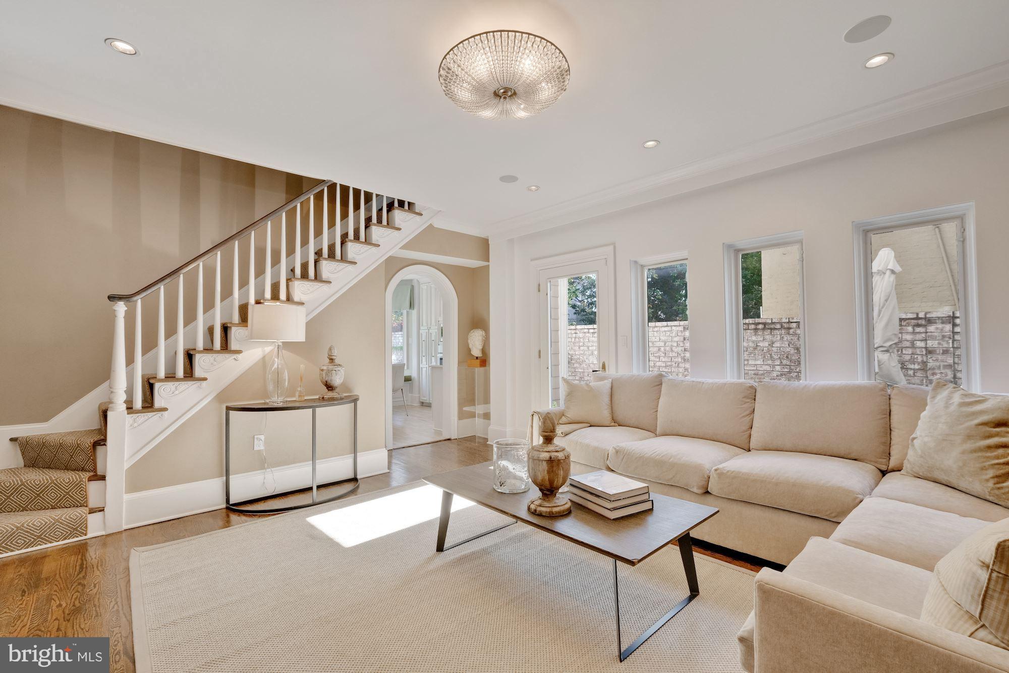 GEORGETOWN - Residential