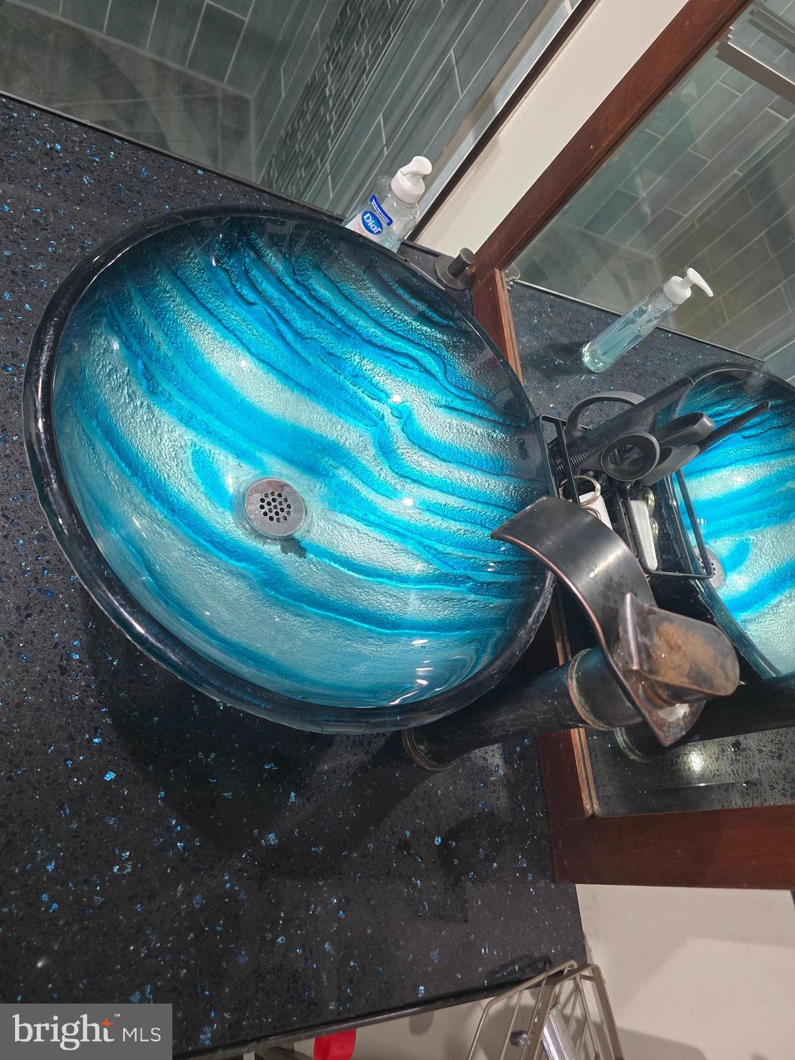 OCCOQUAN RIDGE CONDO - Residential