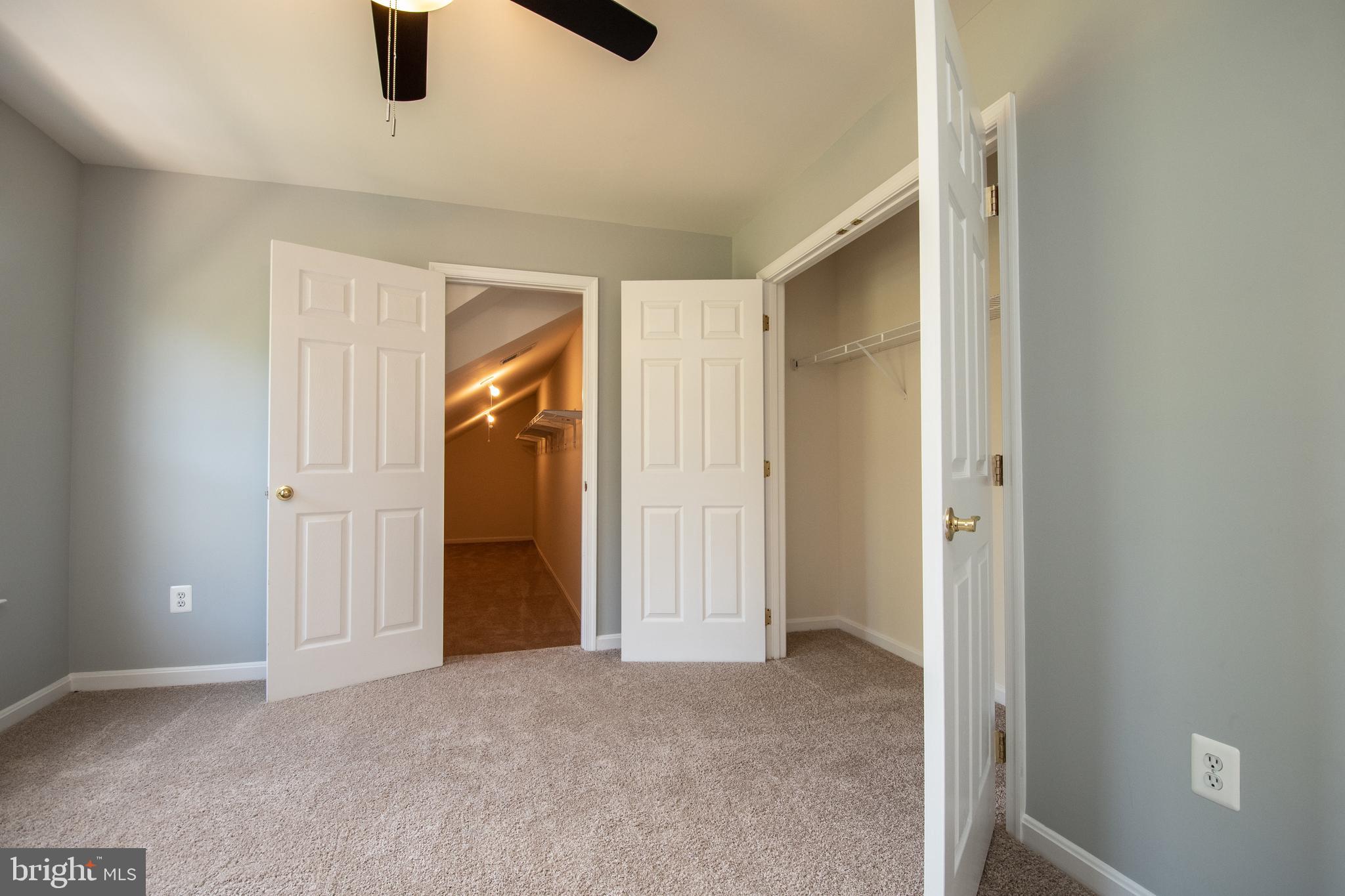 CROOM STATION - Residential