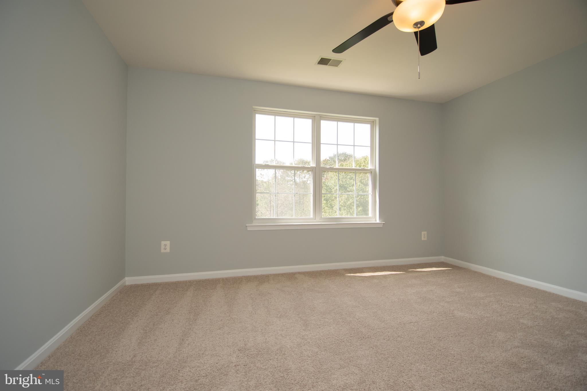 CROOM STATION - Residential