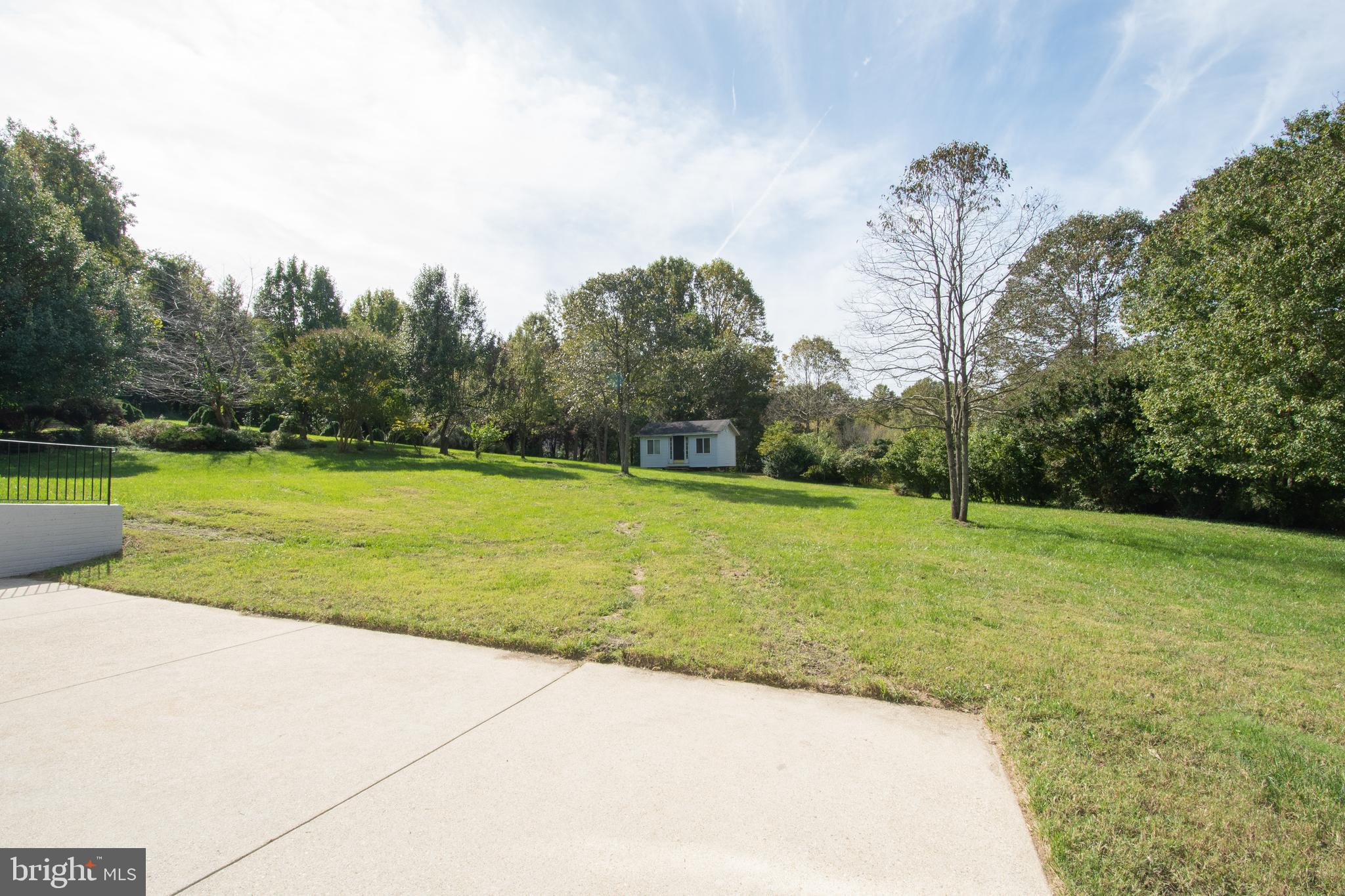 CROOM STATION - Residential