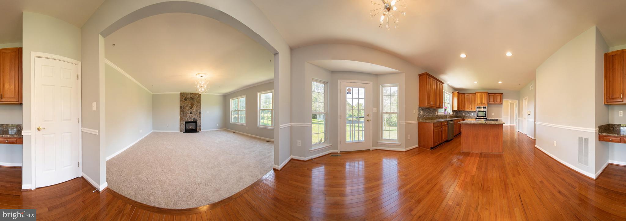 CROOM STATION - Residential