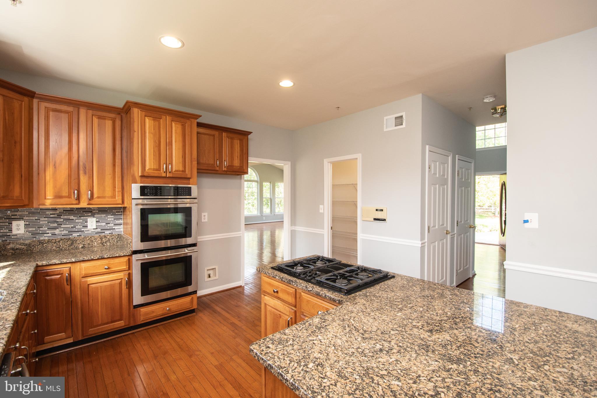 CROOM STATION - Residential